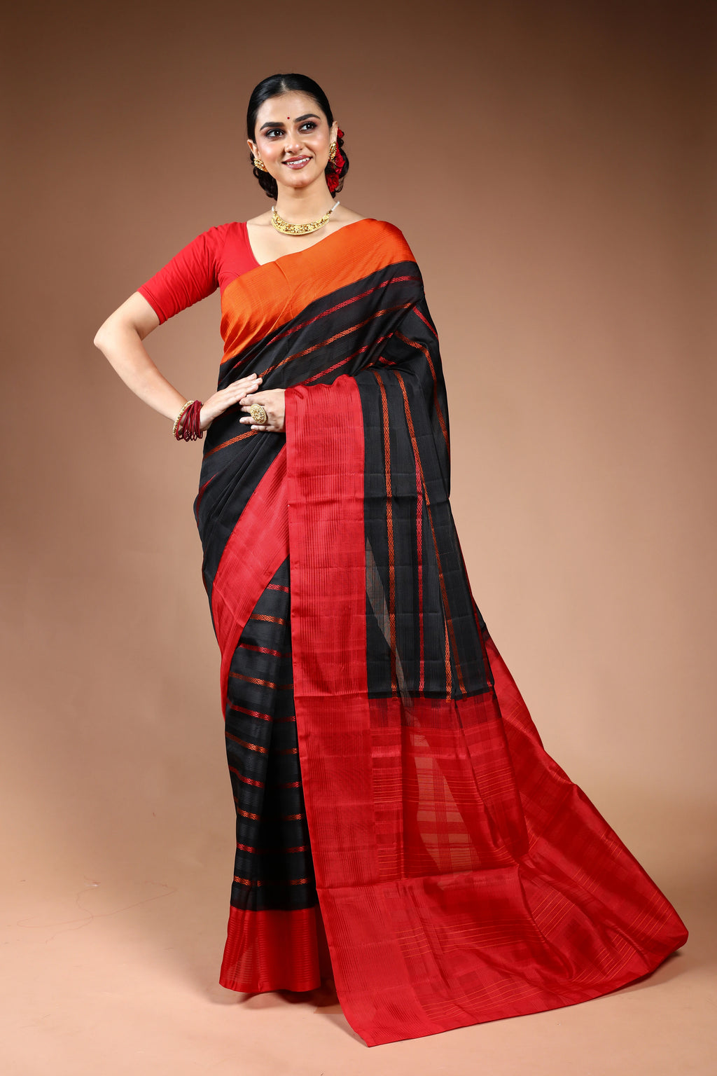 Black Zero Zari Kanjivaram Saree with Blouse Piece