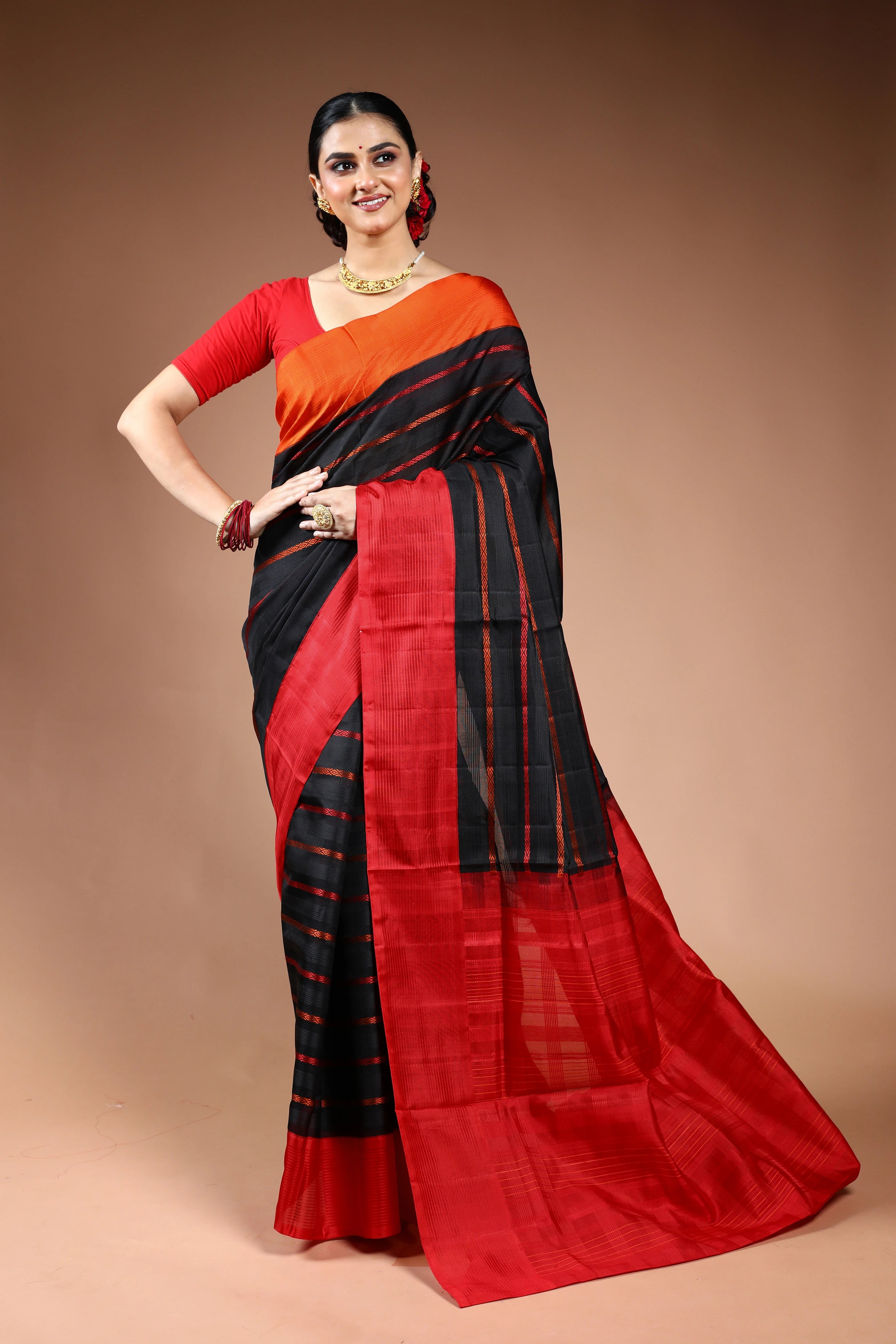 Black Zero Zari Kanjivaram Saree with Blouse Piece