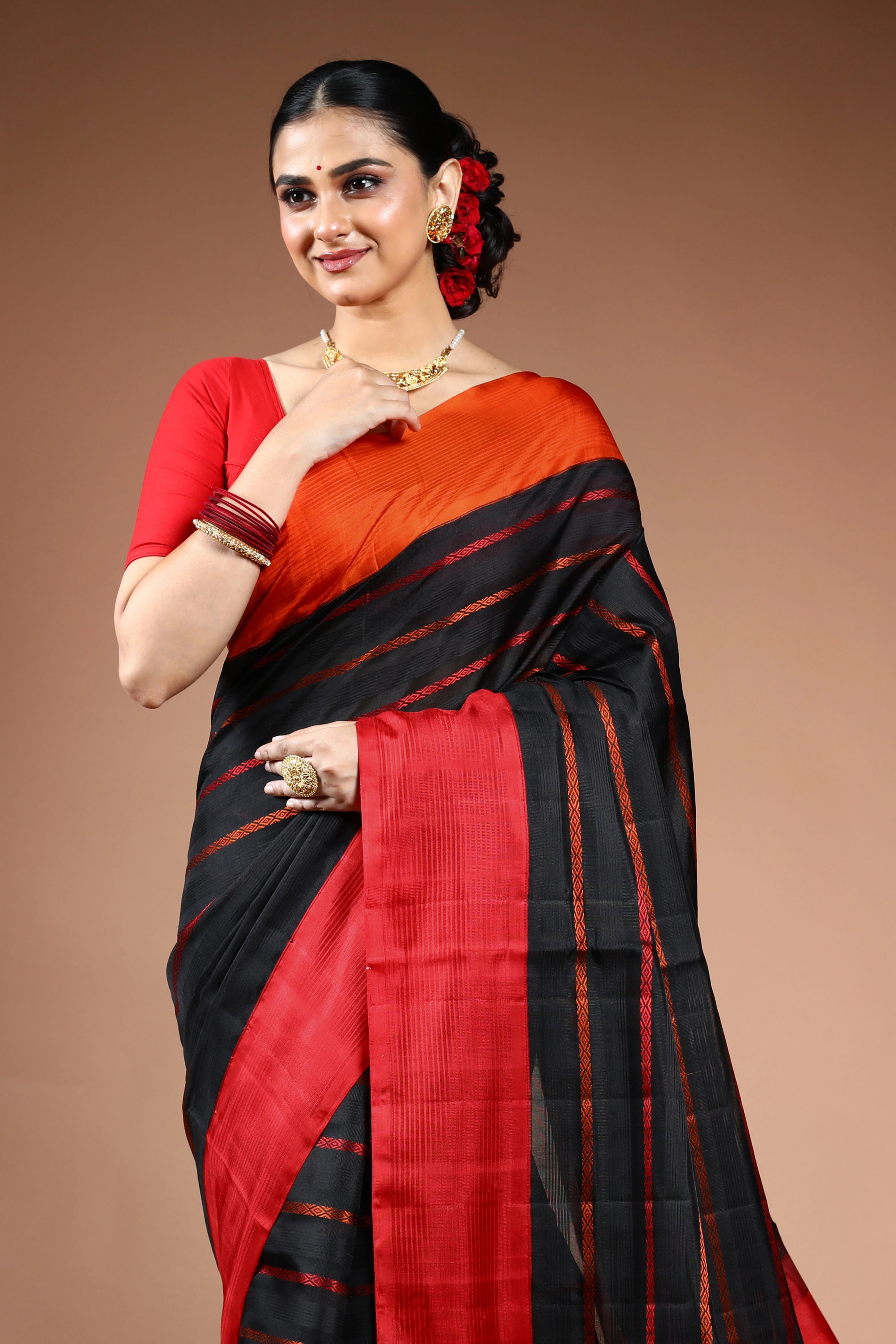 Black Zero Zari Kanjivaram Saree with Blouse Piece