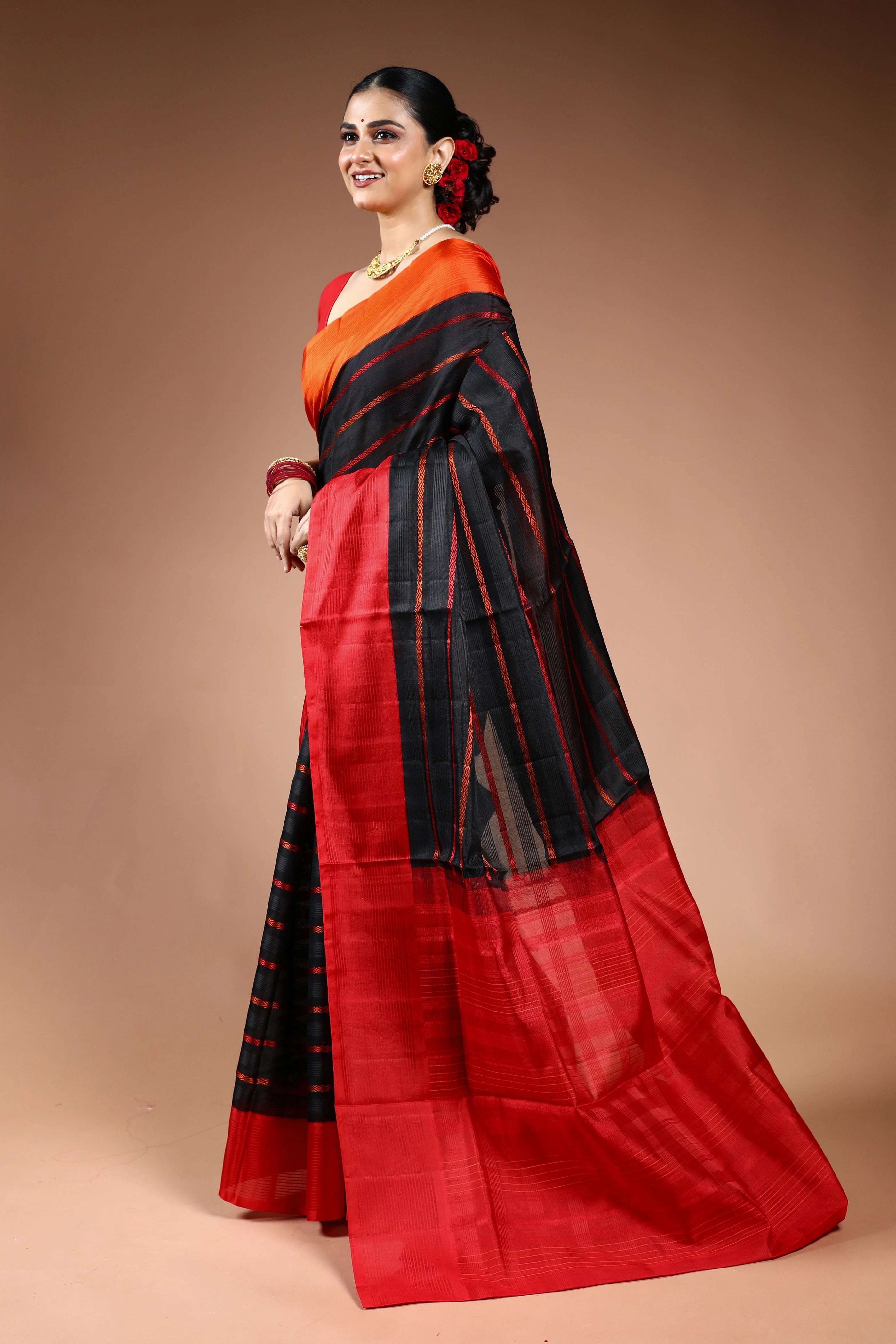 Black Zero Zari Kanjivaram Saree with Blouse Piece