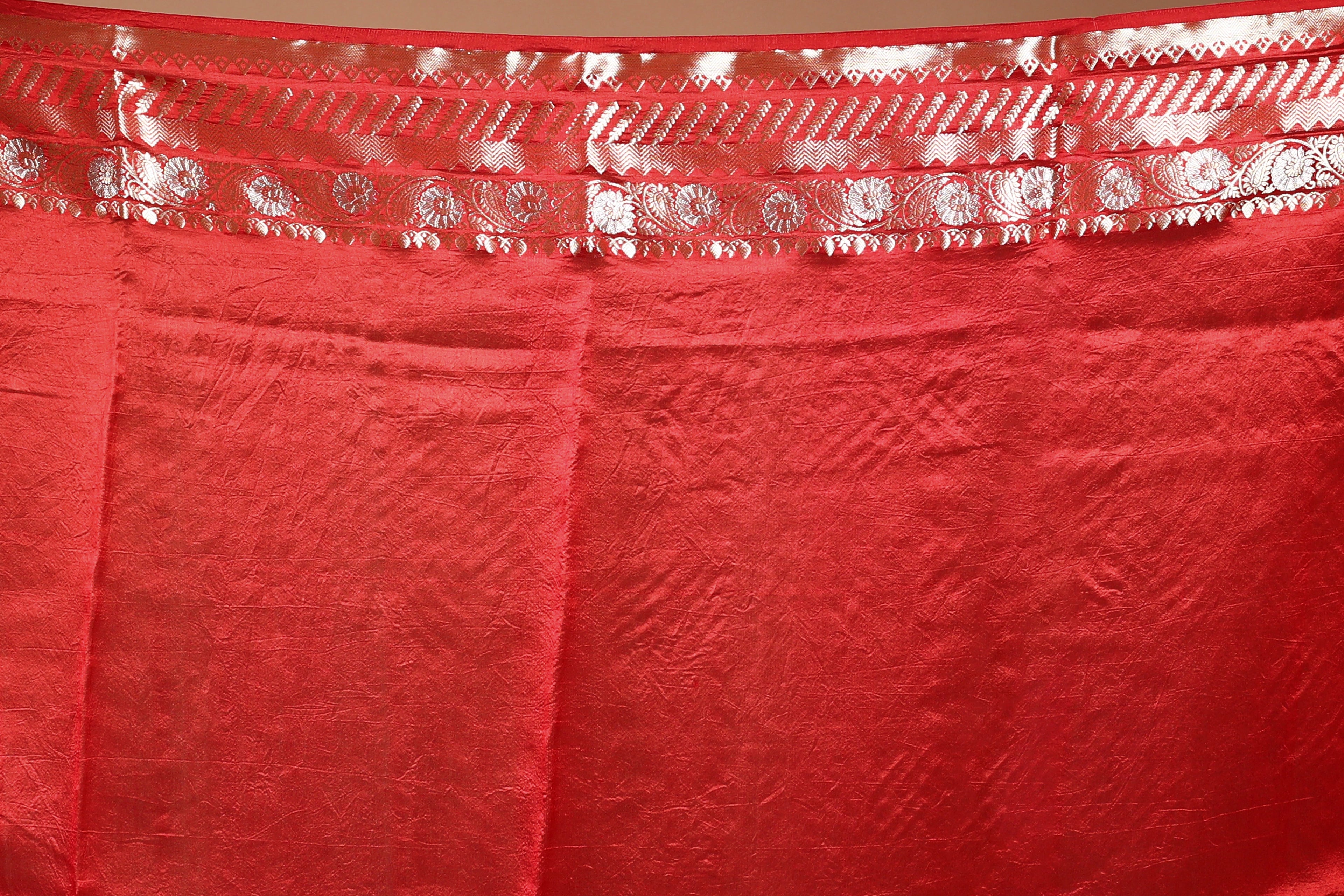 Red Shibori Banarasi Saree with Blouse Piece