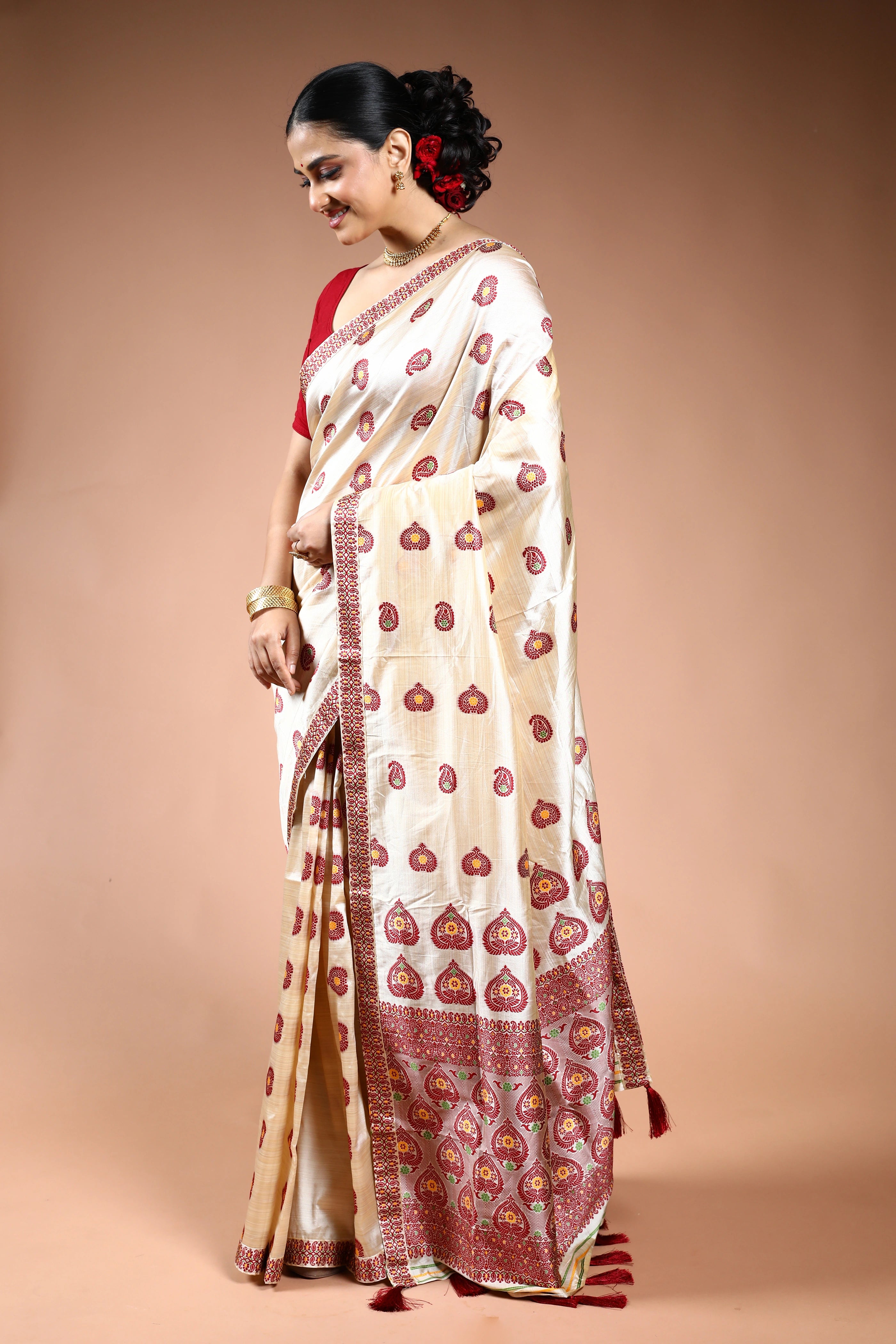 Offwhite Maroon Semi Assam Silk Saree with Blouse Piece