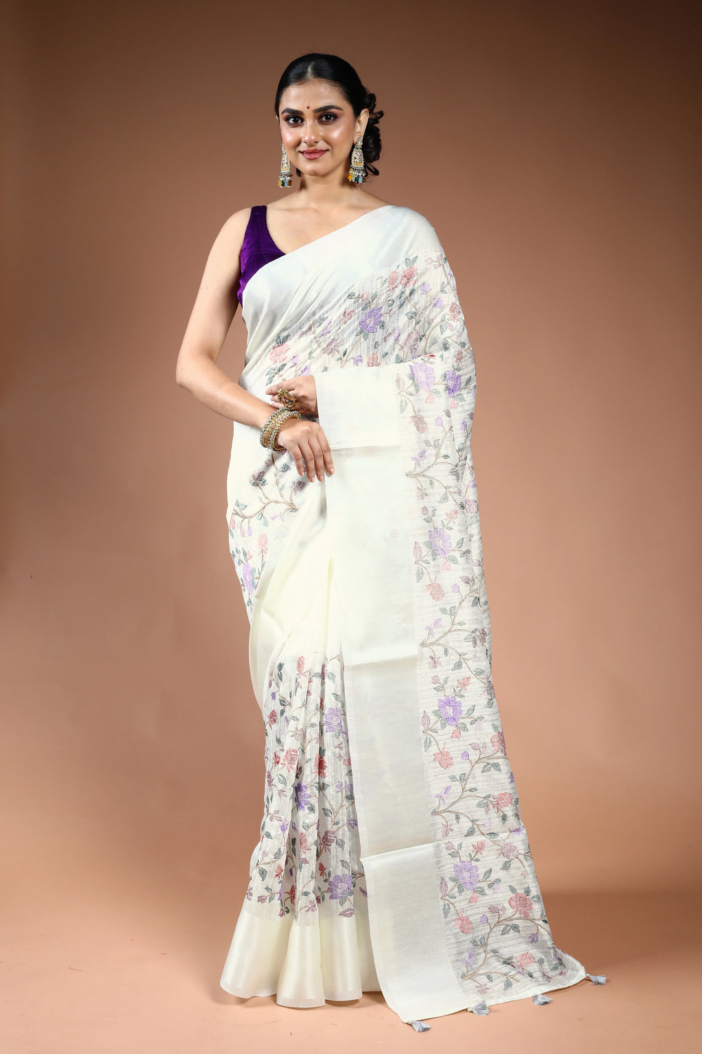 White Semi Raw Silk Saree with Blouse Piece