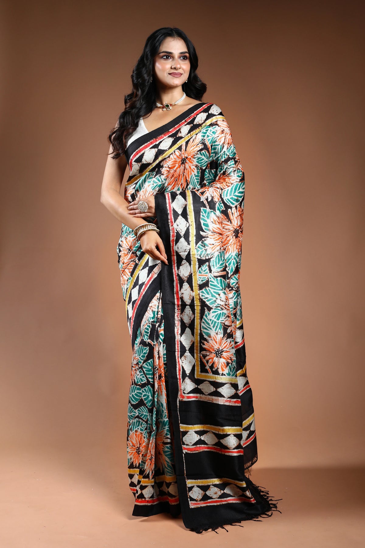 Black Pure Bishnupur Silk Saree with Blouse Piece
