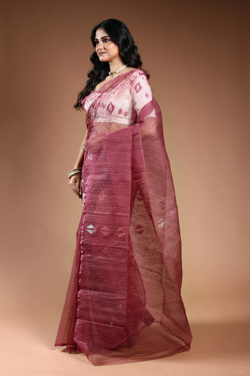 Wine Bengal Jamdani Saree with Blouse Piece