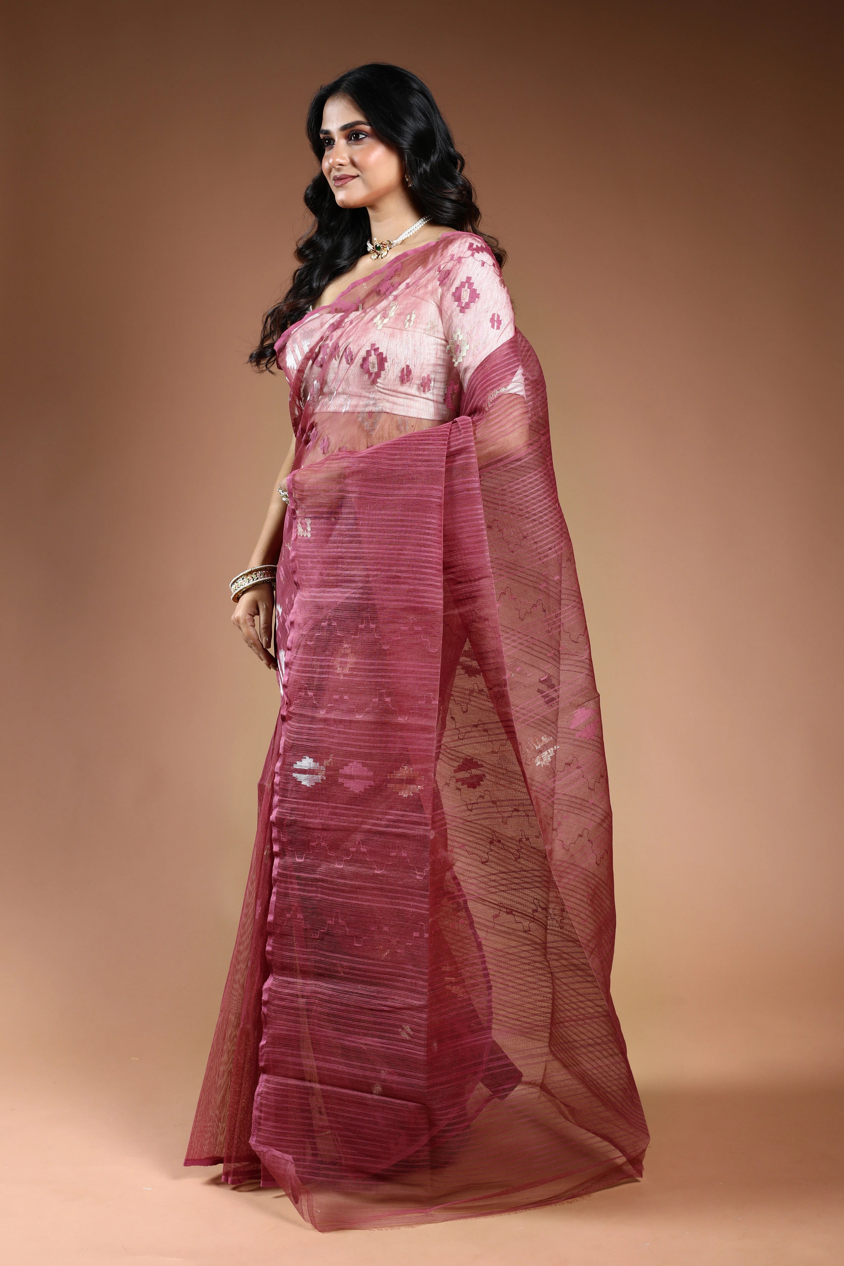 Wine Bengal Jamdani Saree with Blouse Piece