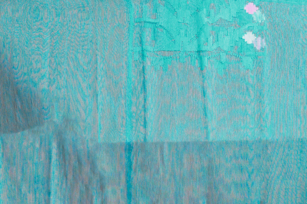 Ice Blue Bengal Jamdani Saree with Blouse Piece