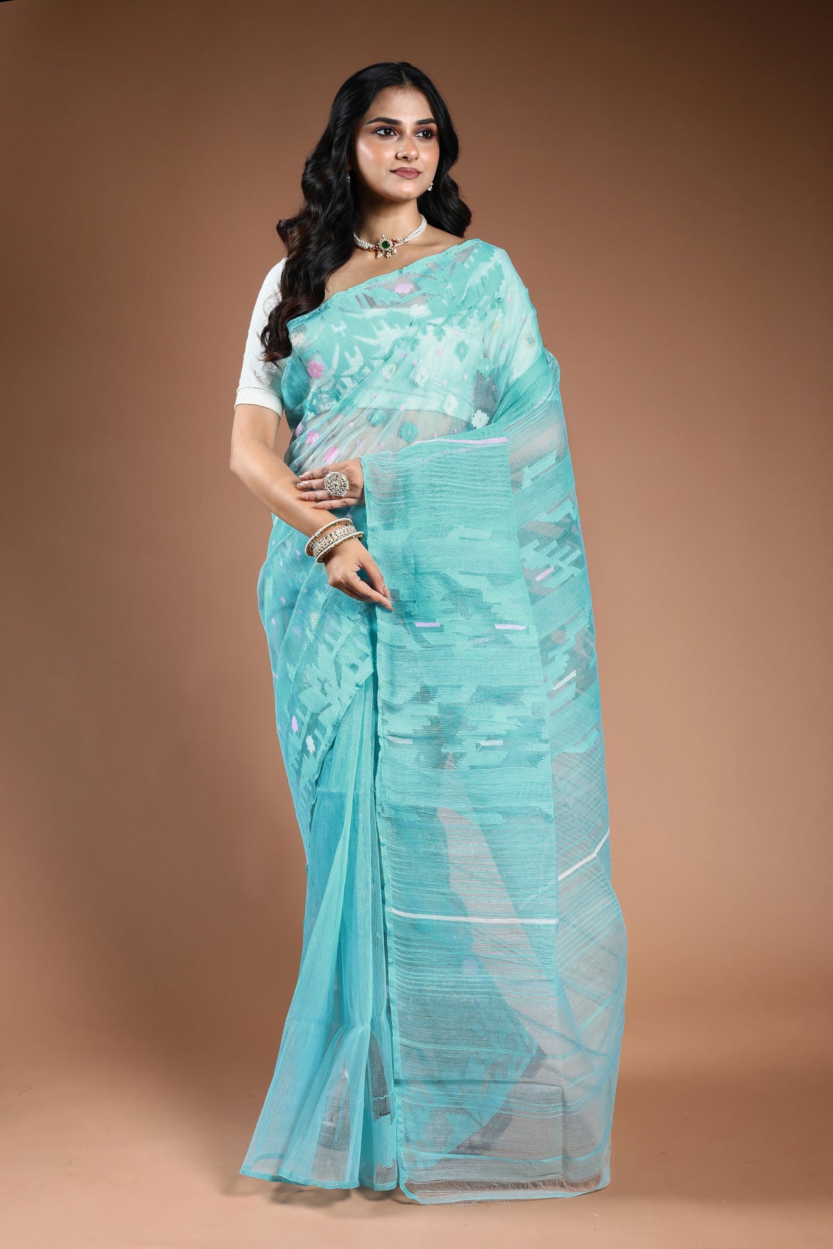 Ice Blue Bengal Jamdani Saree with Blouse Piece