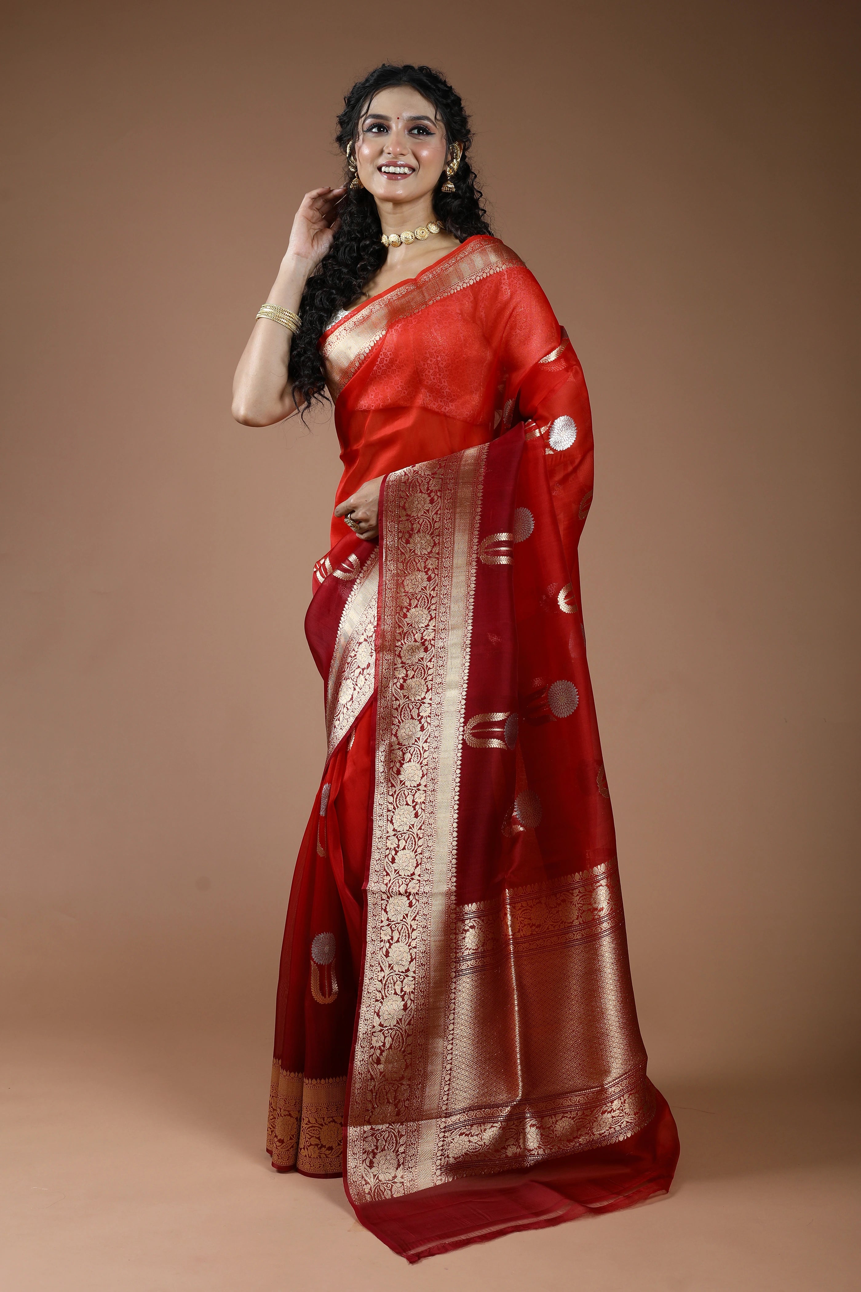 Pure 4D Dye Kora Banarasi Saree With Blouse Piece