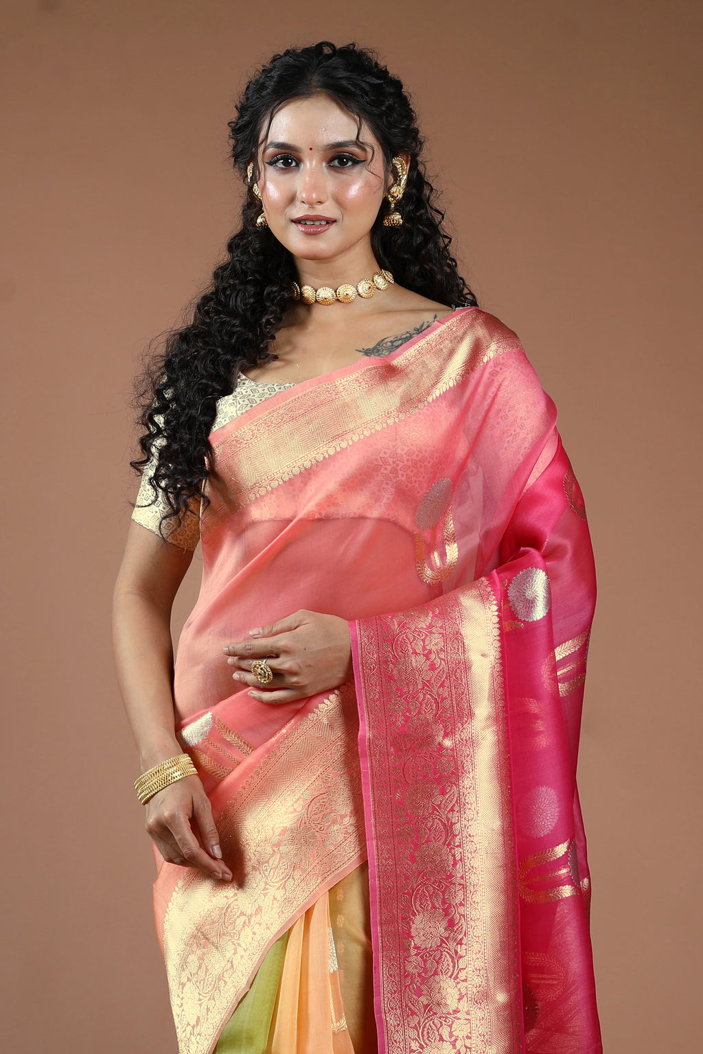 Pure 4D Dye Kora Banarasi Saree With Blouse Piece
