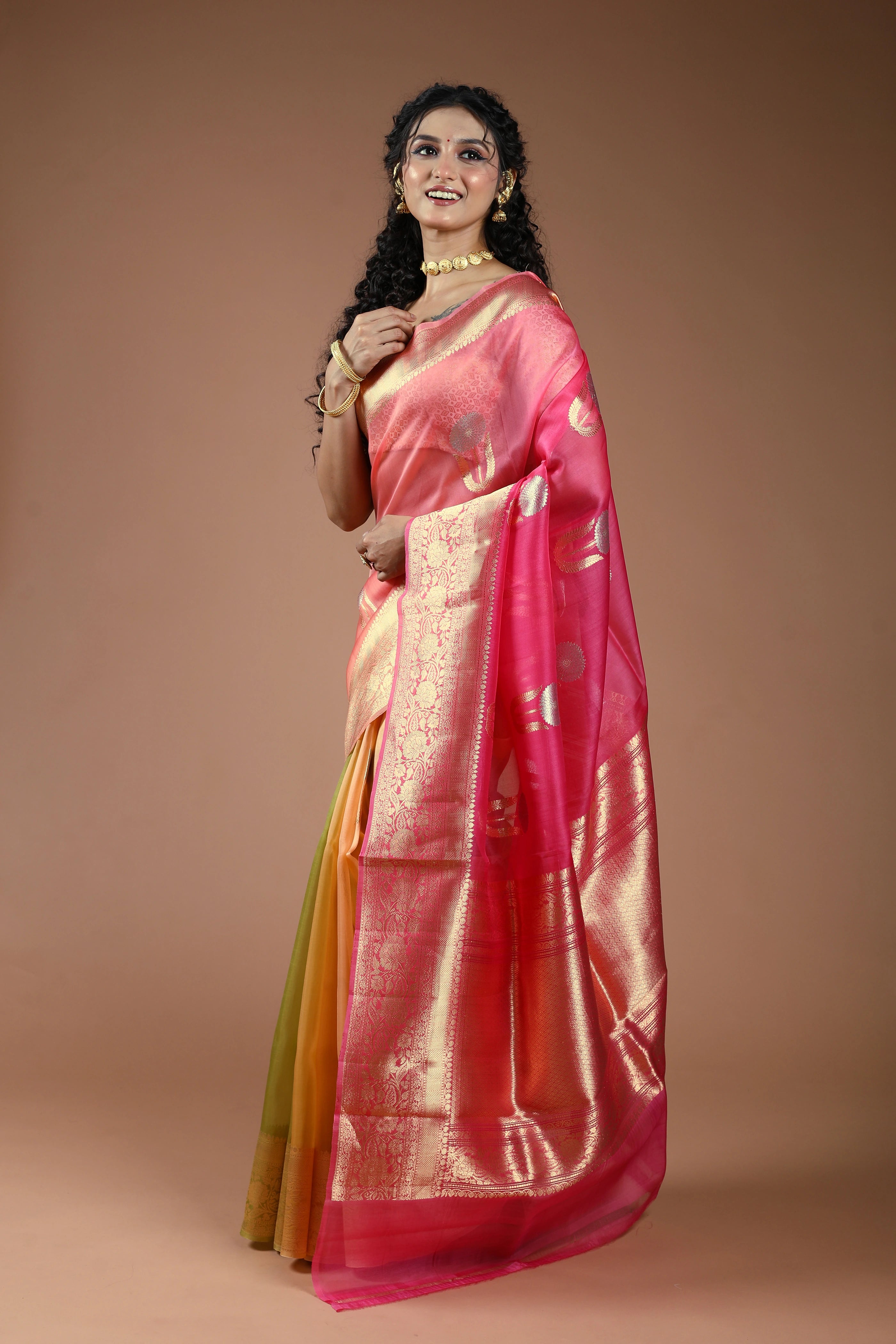 Pure 4D Dye Kora Banarasi Saree With Blouse Piece