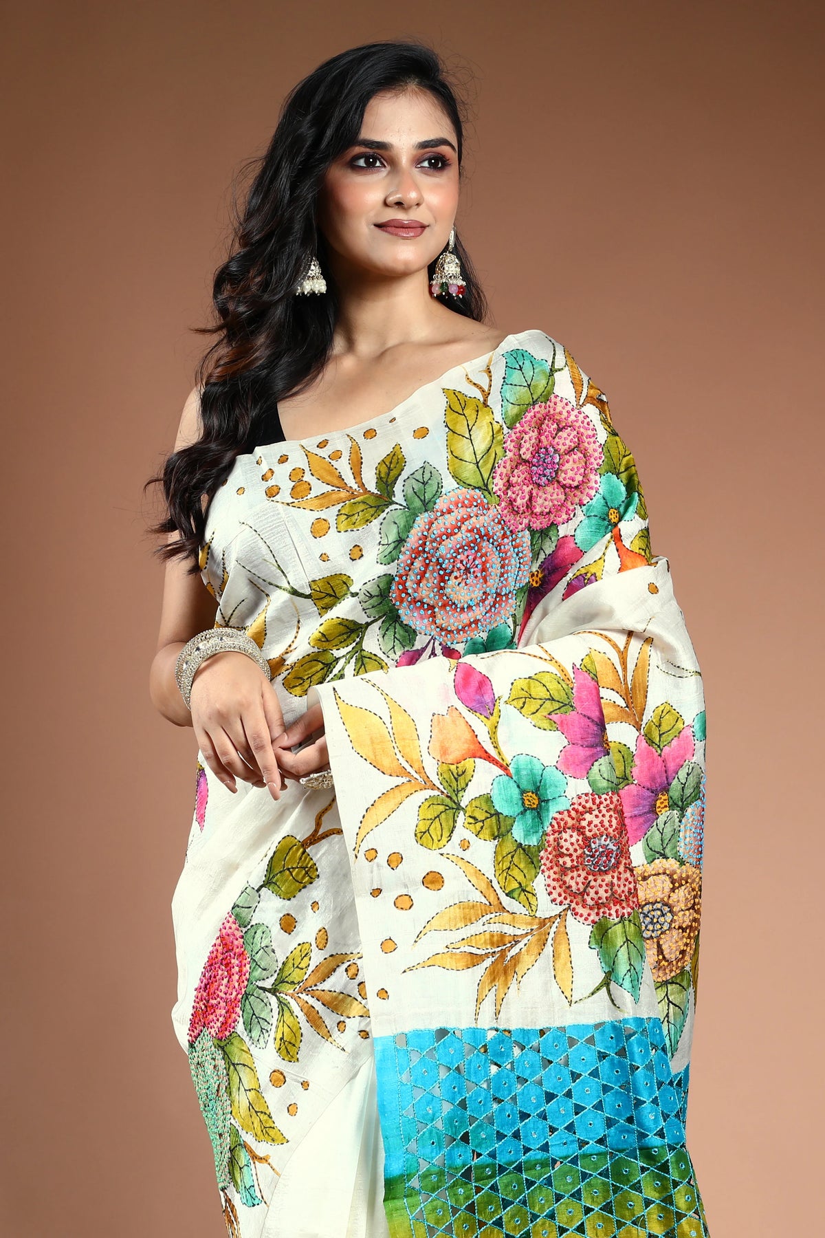 White Murshidabad Silk Katha work Saree with Blouse Piece