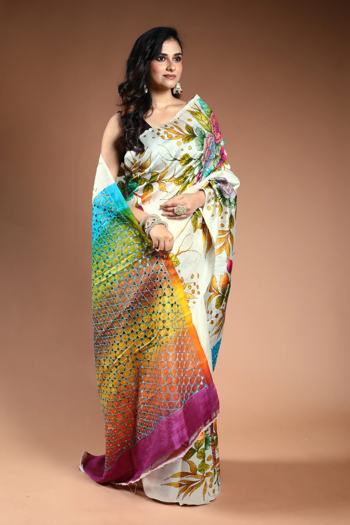 White Murshidabad Silk Katha work Saree with Blouse Piece