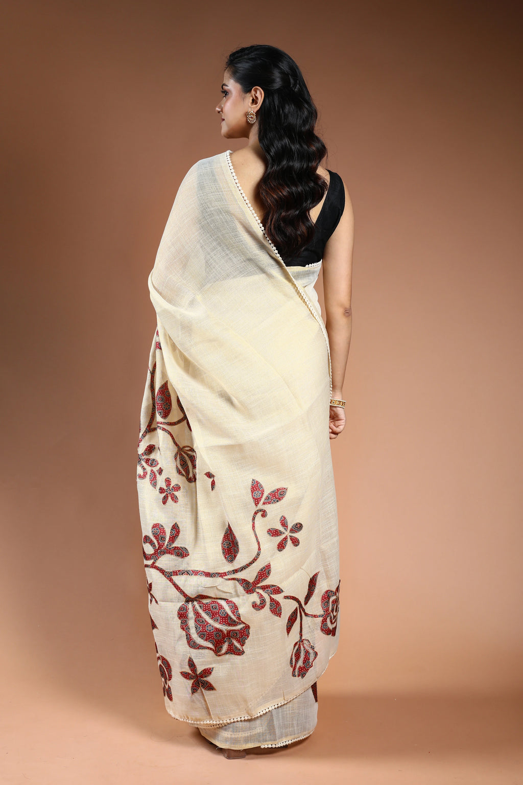 Offwhite Cotton linen Saree with Blouse Piece