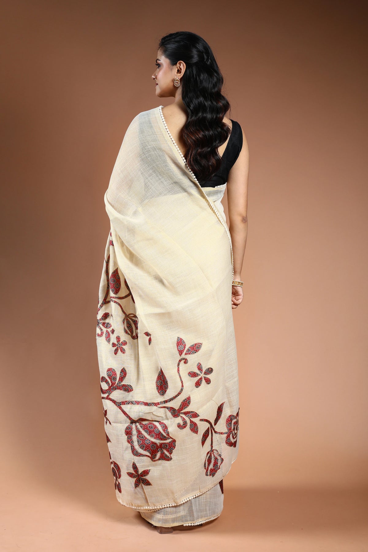Offwhite Cotton linen Saree with Blouse Piece