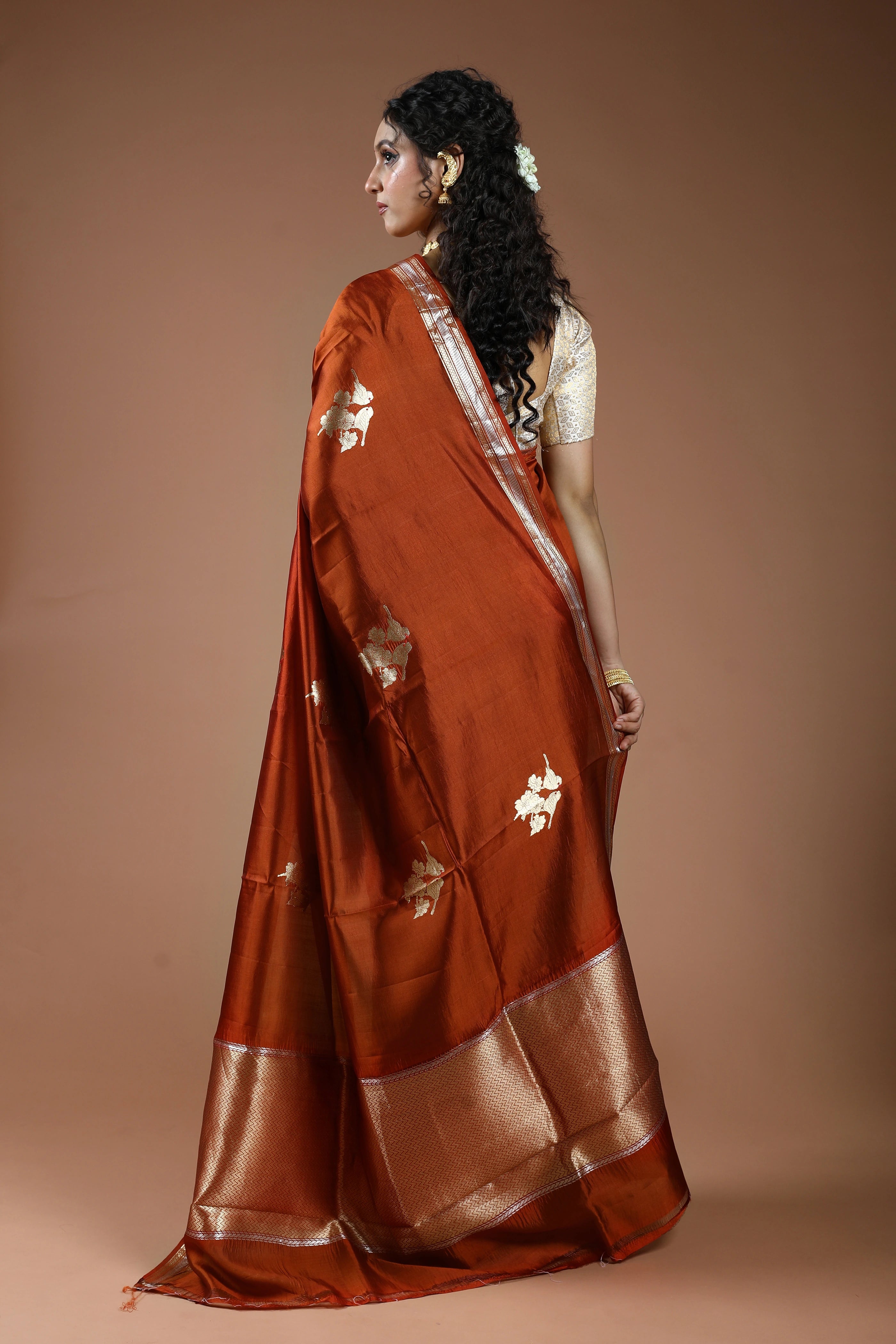 Rust Orange Pure Mango Silk Saree With Blouse Piece
