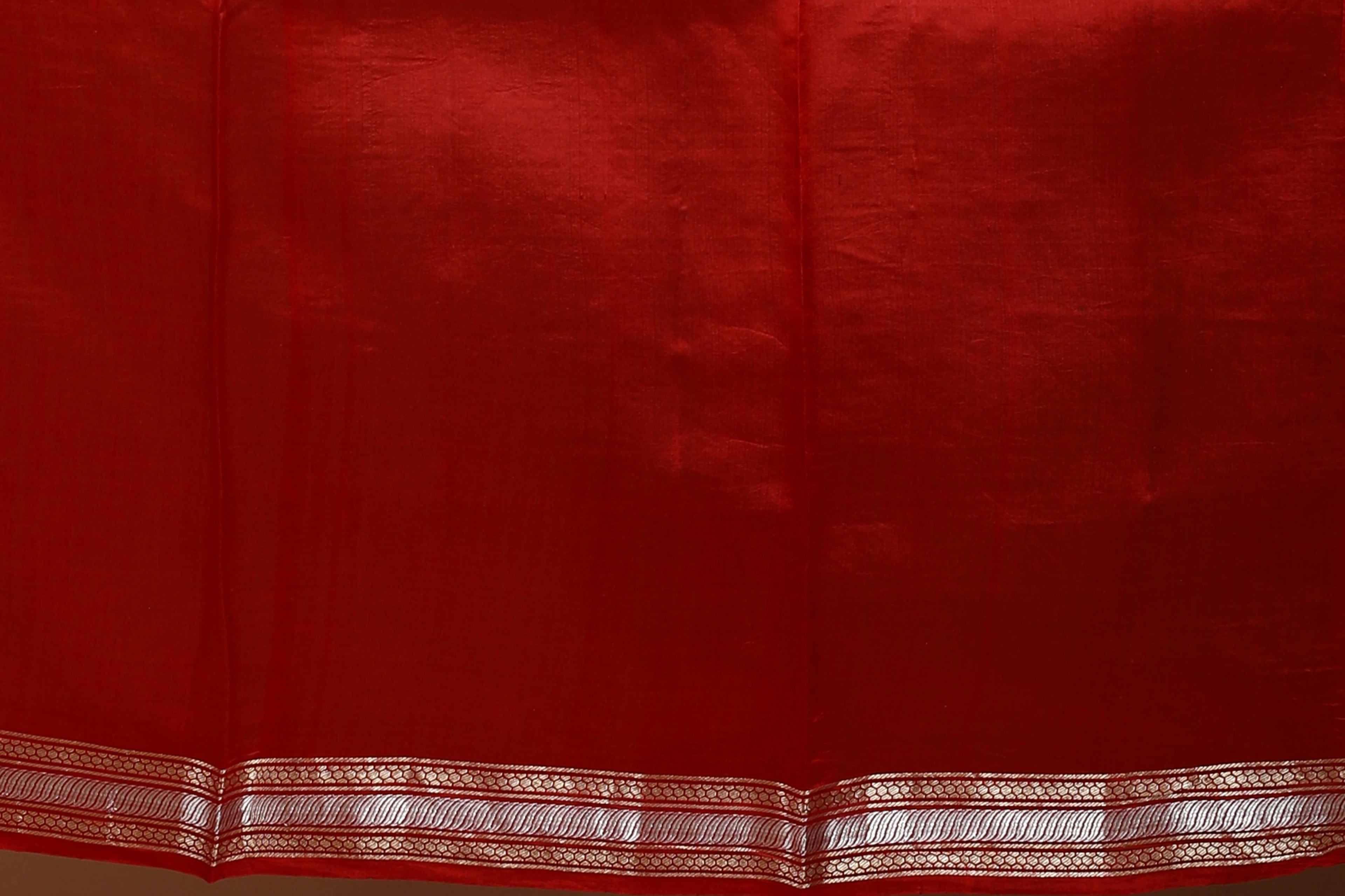 Red Pure Mango Silk Saree With Blouse Piece