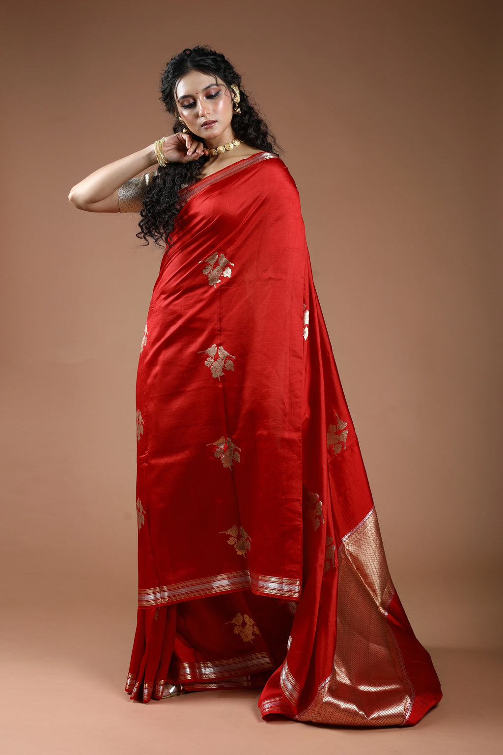 Red Pure Mango Silk Saree With Blouse Piece