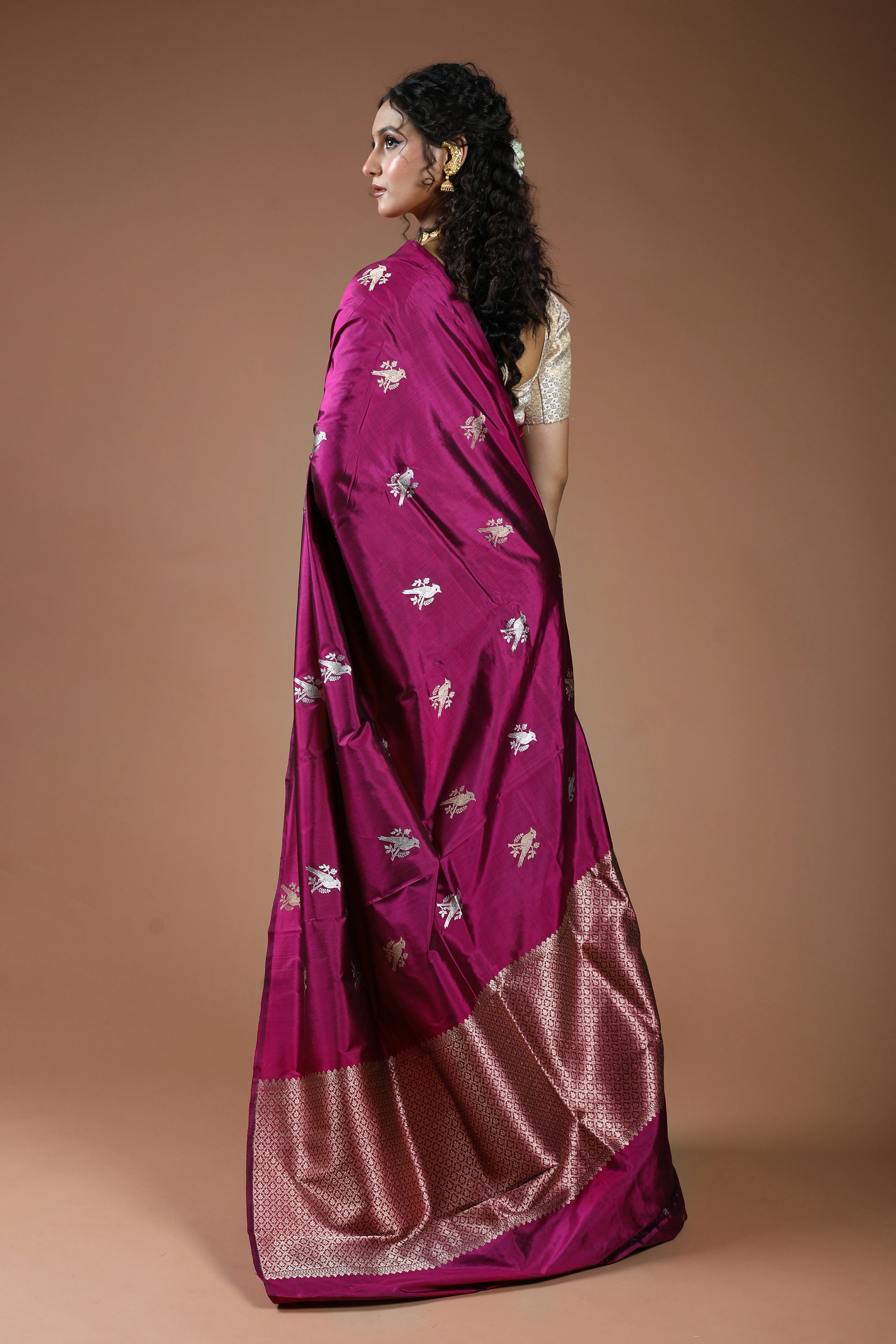 Magenda Pure Katan Silk Saree With Blouse Piece