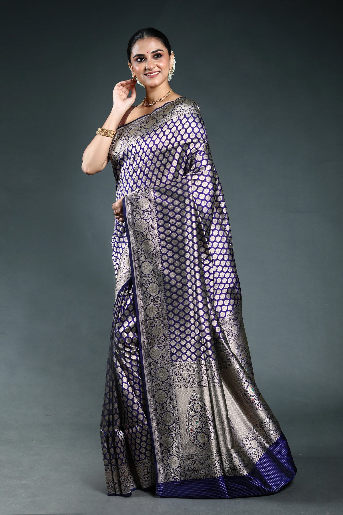 Navy Blue Pure Katan Banarasi Saree with Blouse Piece
