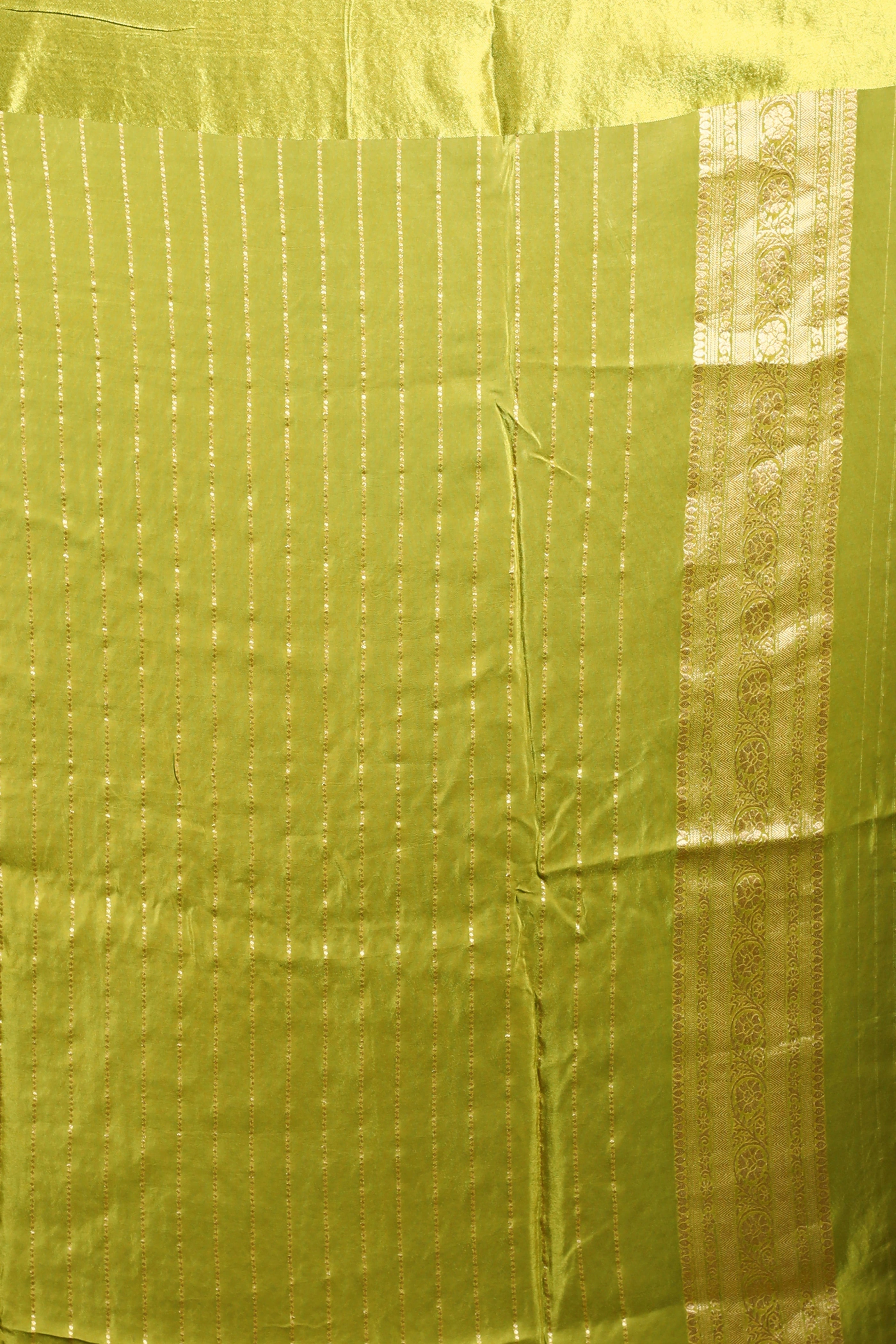Nyon Green Semi mashru Saree with Blouse Piece