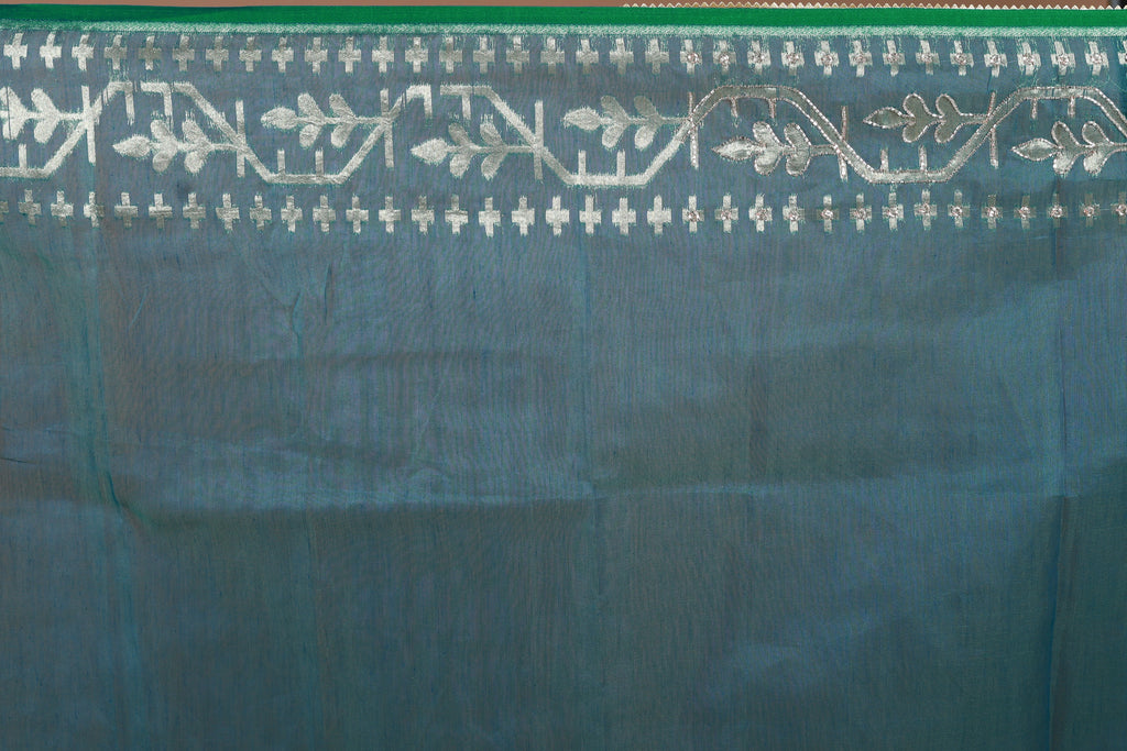 Peacock Blue Karchupi Jamdani Saree With Blouse Piece