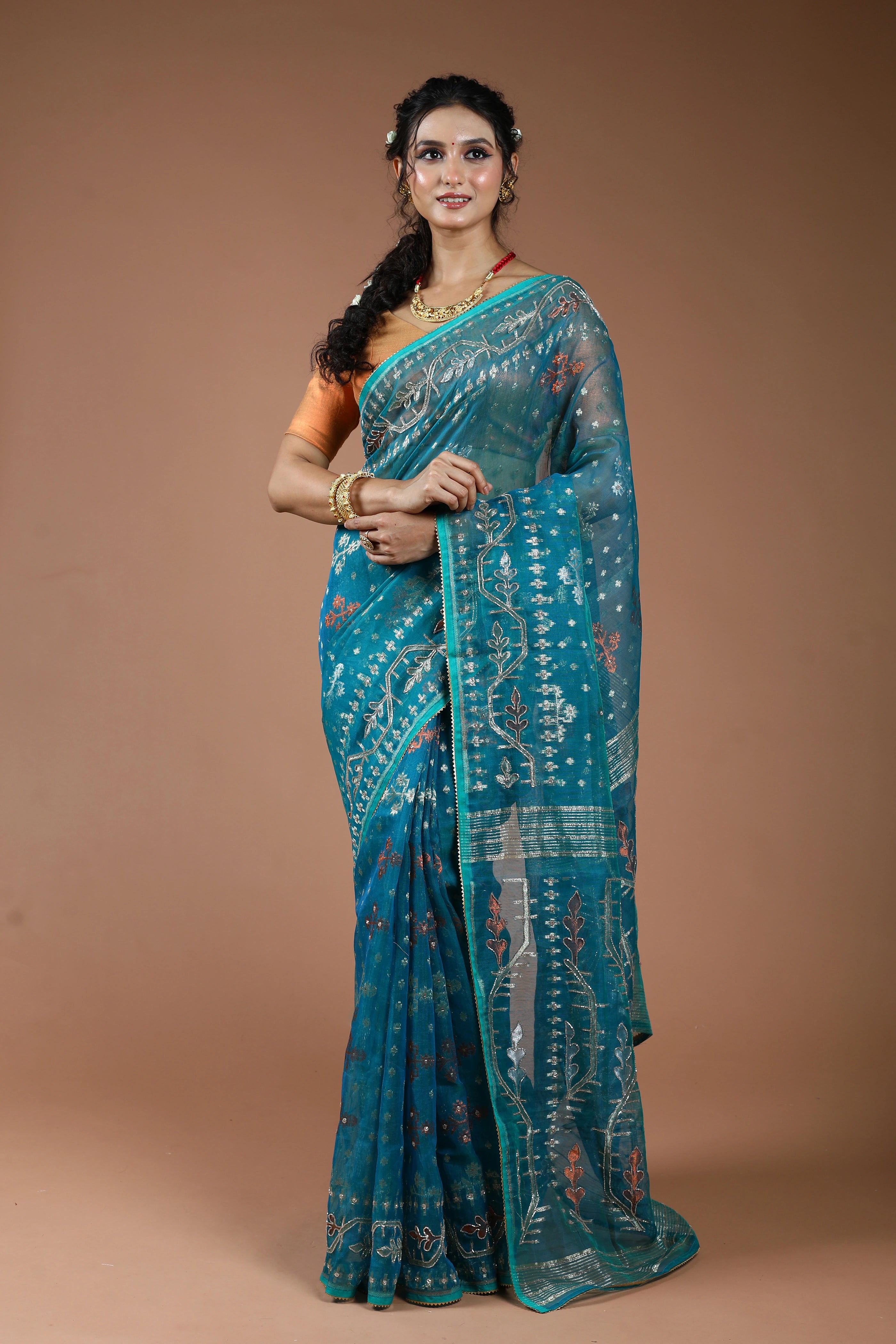 Peacock Blue Karchupi Jamdani Saree With Blouse Piece