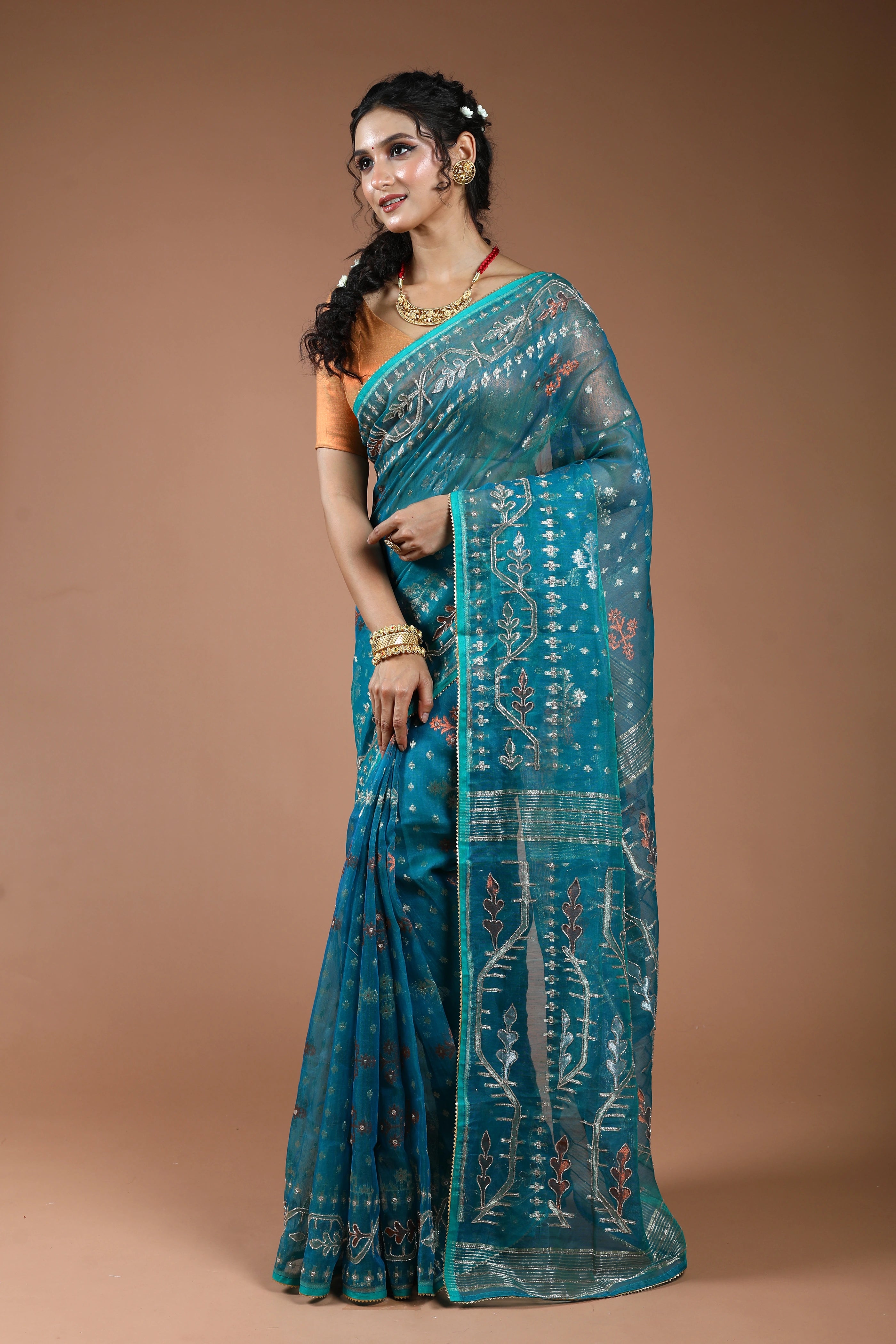 Peacock Blue Karchupi Jamdani Saree With Blouse Piece