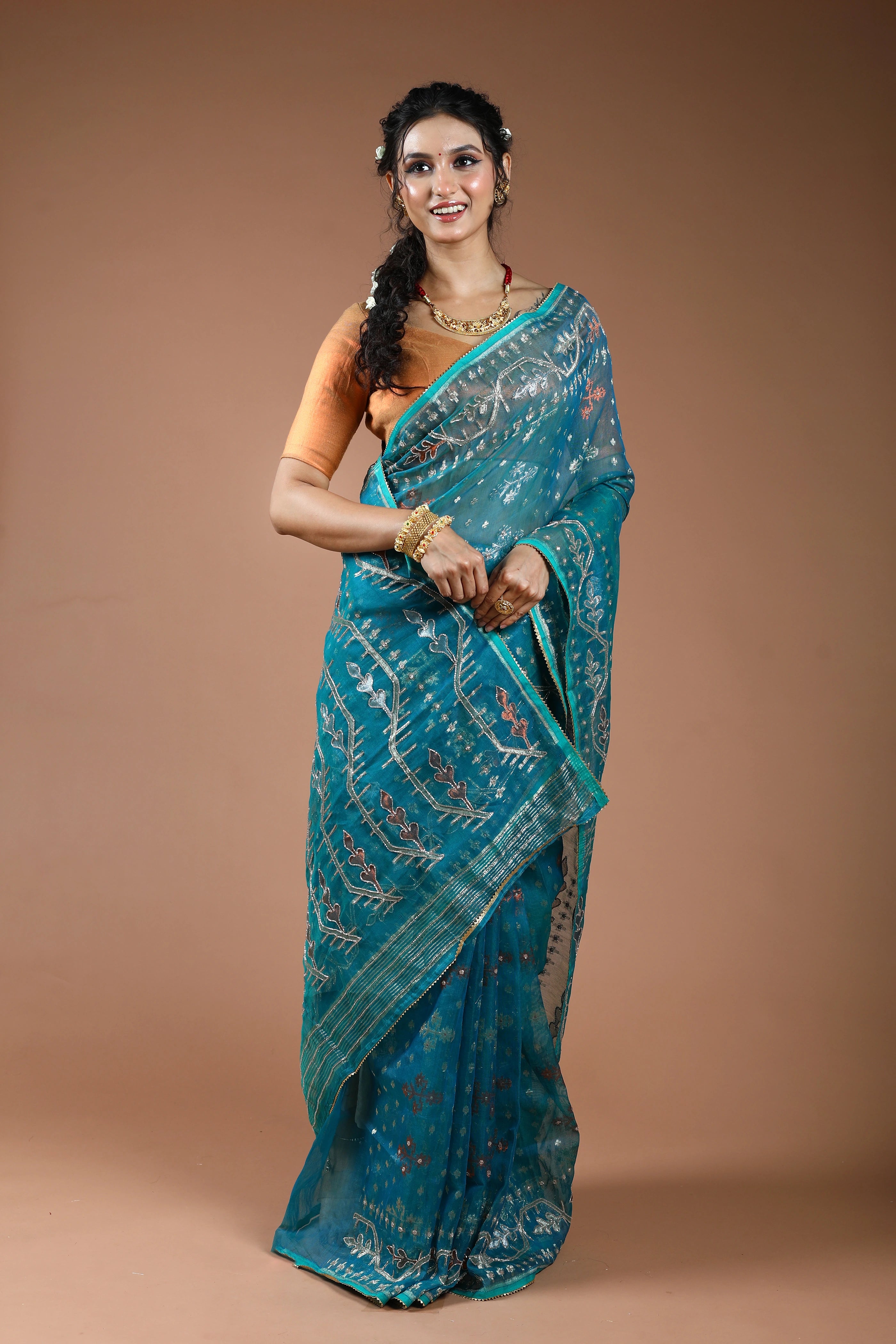 Peacock Blue Karchupi Jamdani Saree With Blouse Piece