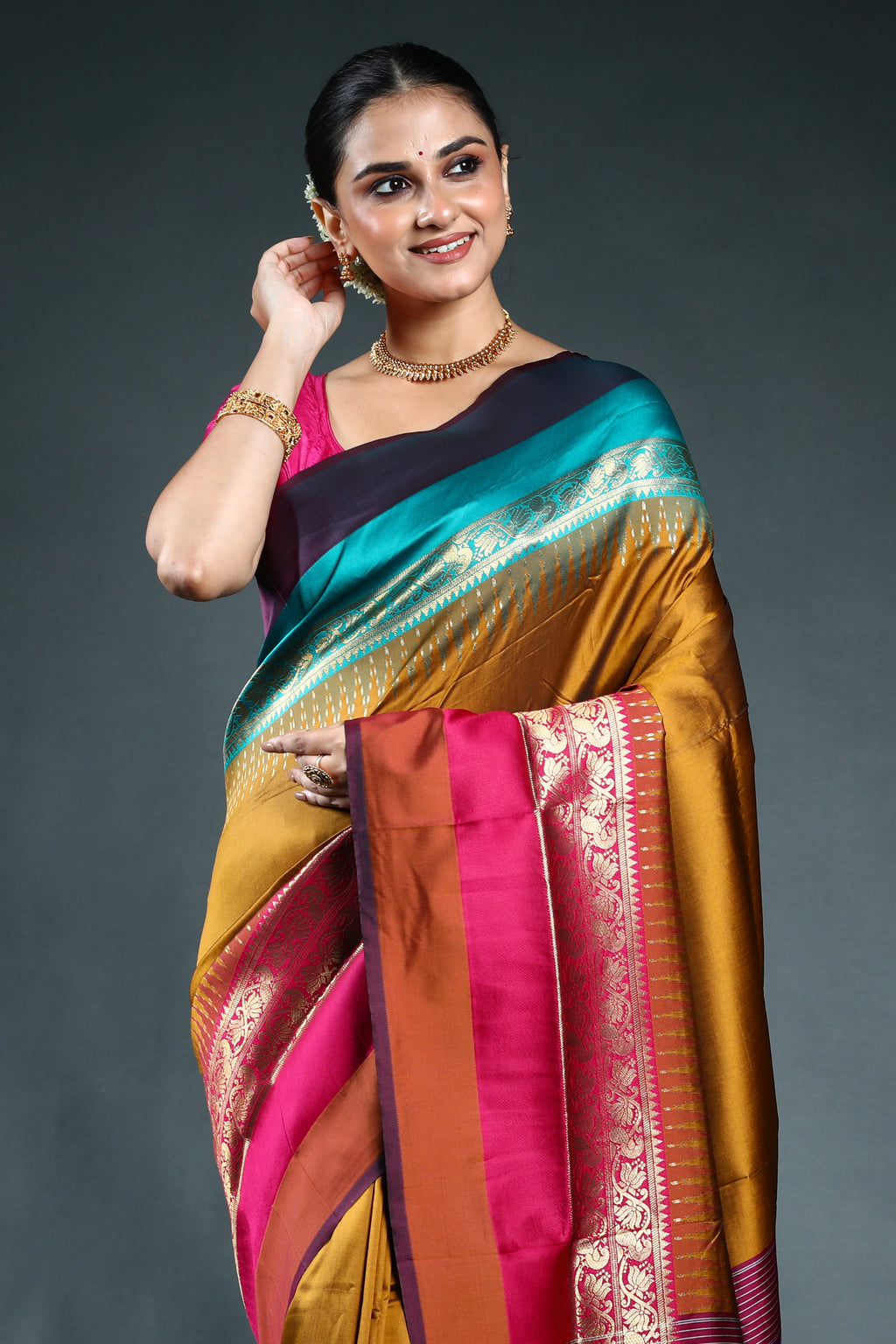 Copper Semi pochampally Saree with Blouse Piece