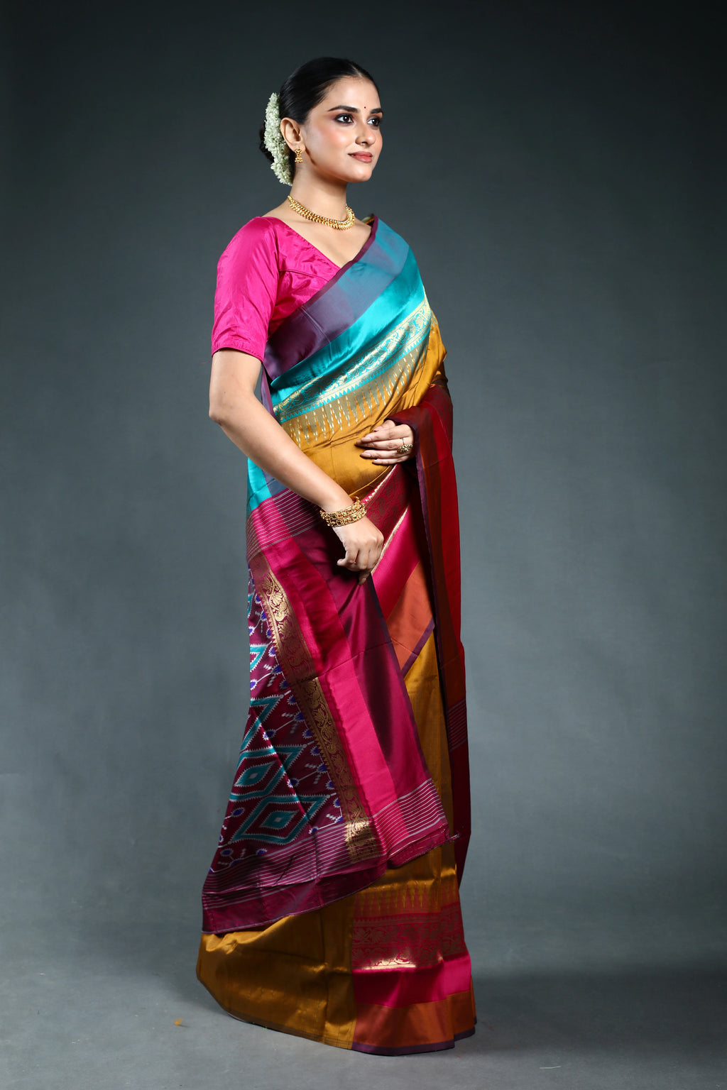 Copper Semi pochampally Saree with Blouse Piece