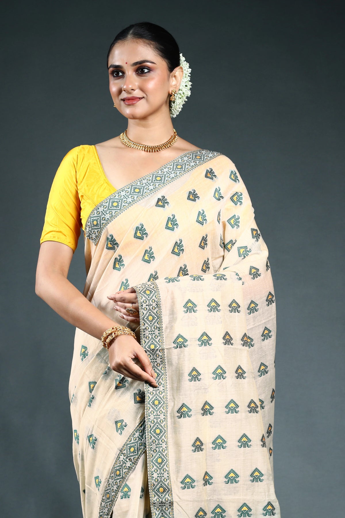Bottle Green Semi Assam Silk Saree with Blouse Piece