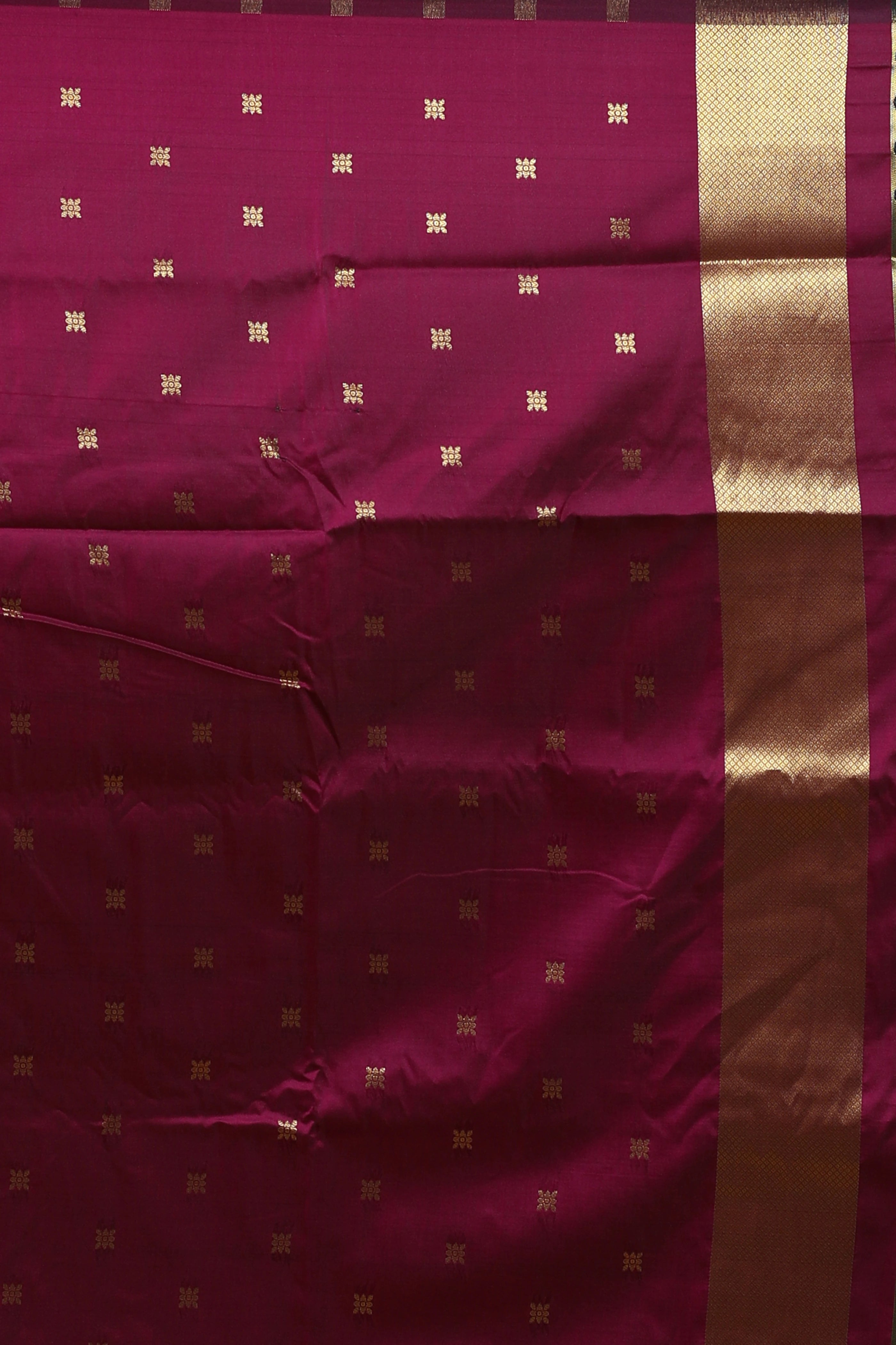 Black Semi Pochampally Saree With Blouse Piece