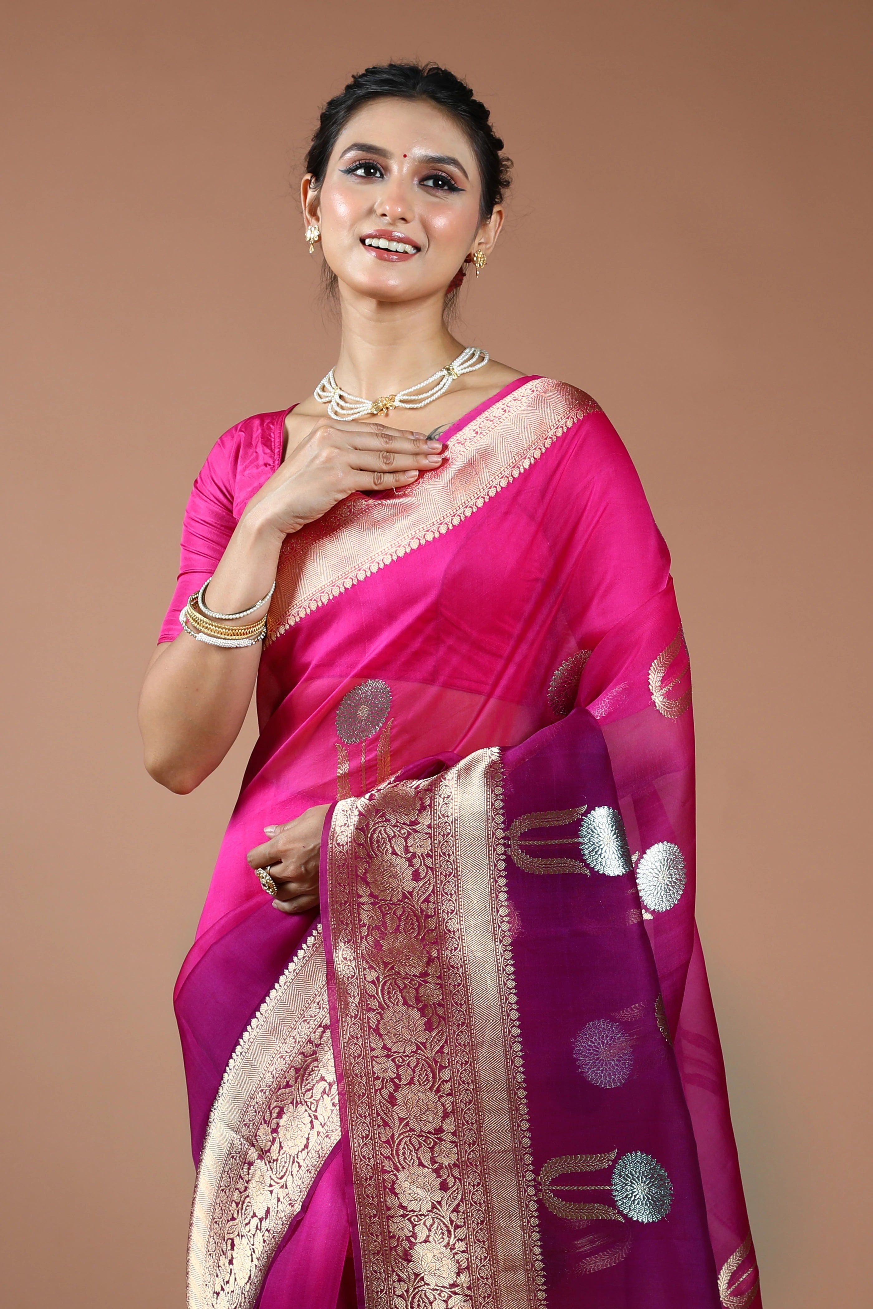 Pure 4D Dye Kora Banarasi Saree With Blouse Piece
