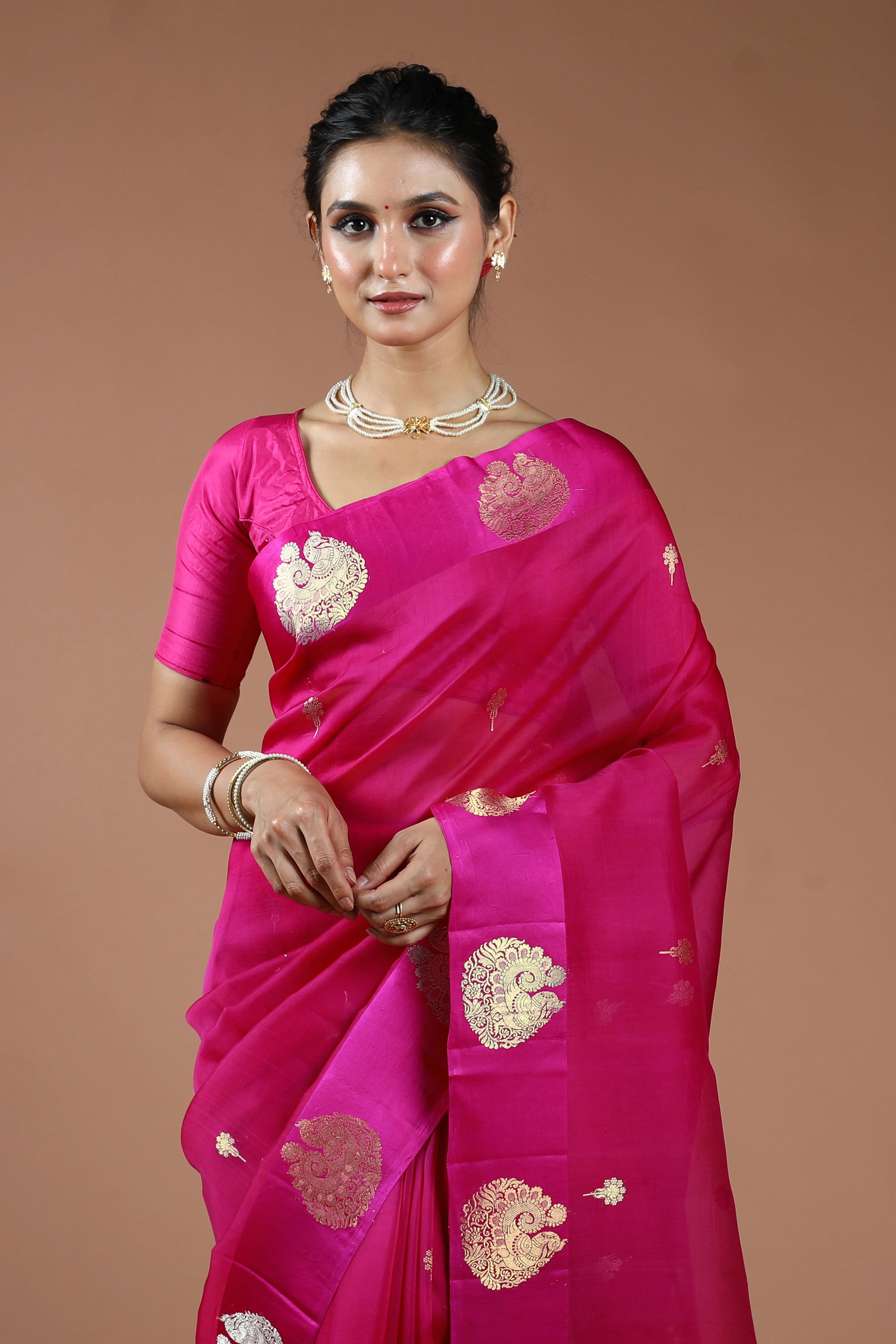 Rani Pure Kora Banarasi With Satin Border Saree With Blouse Piece