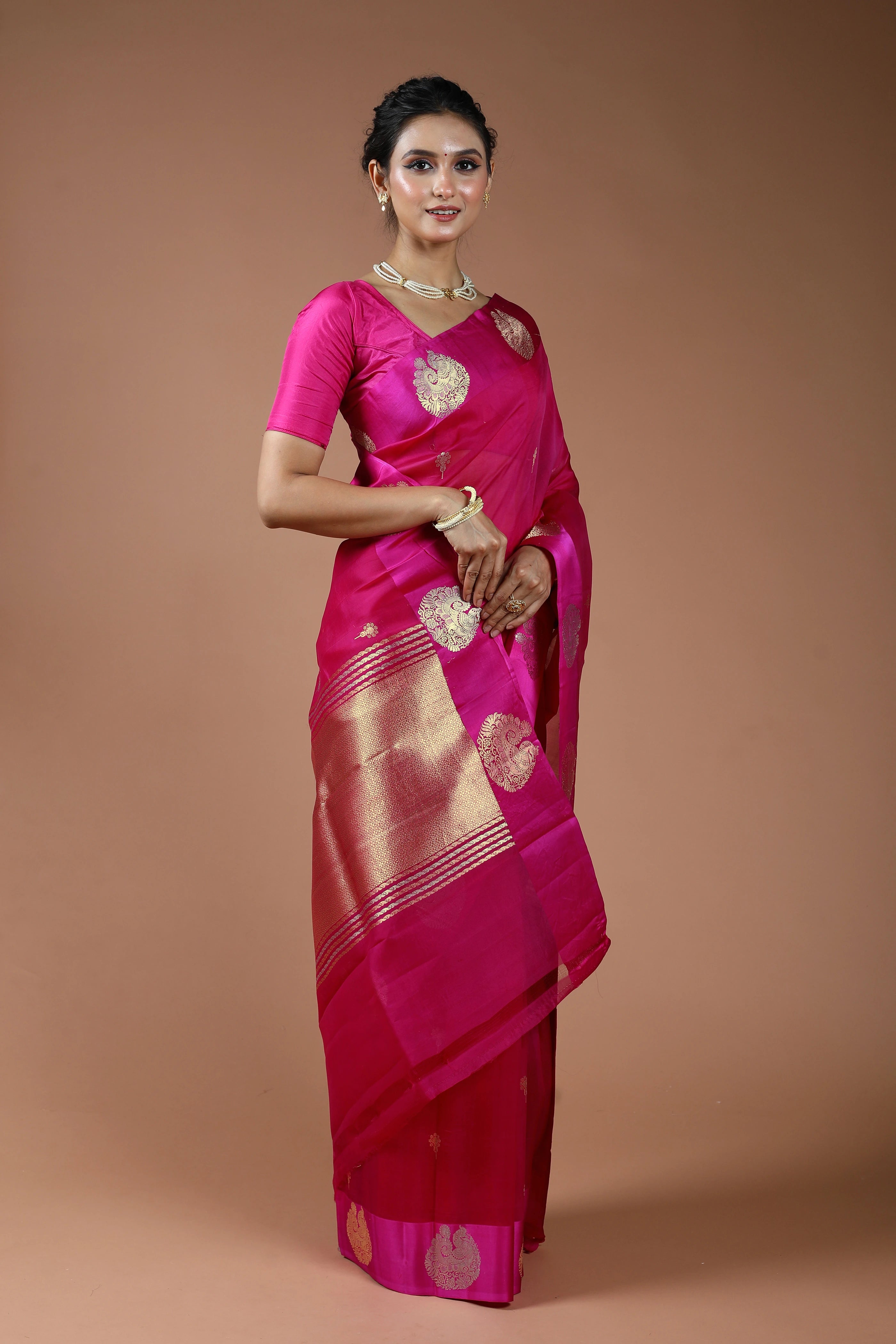 Rani Pure Kora Banarasi With Satin Border Saree With Blouse Piece