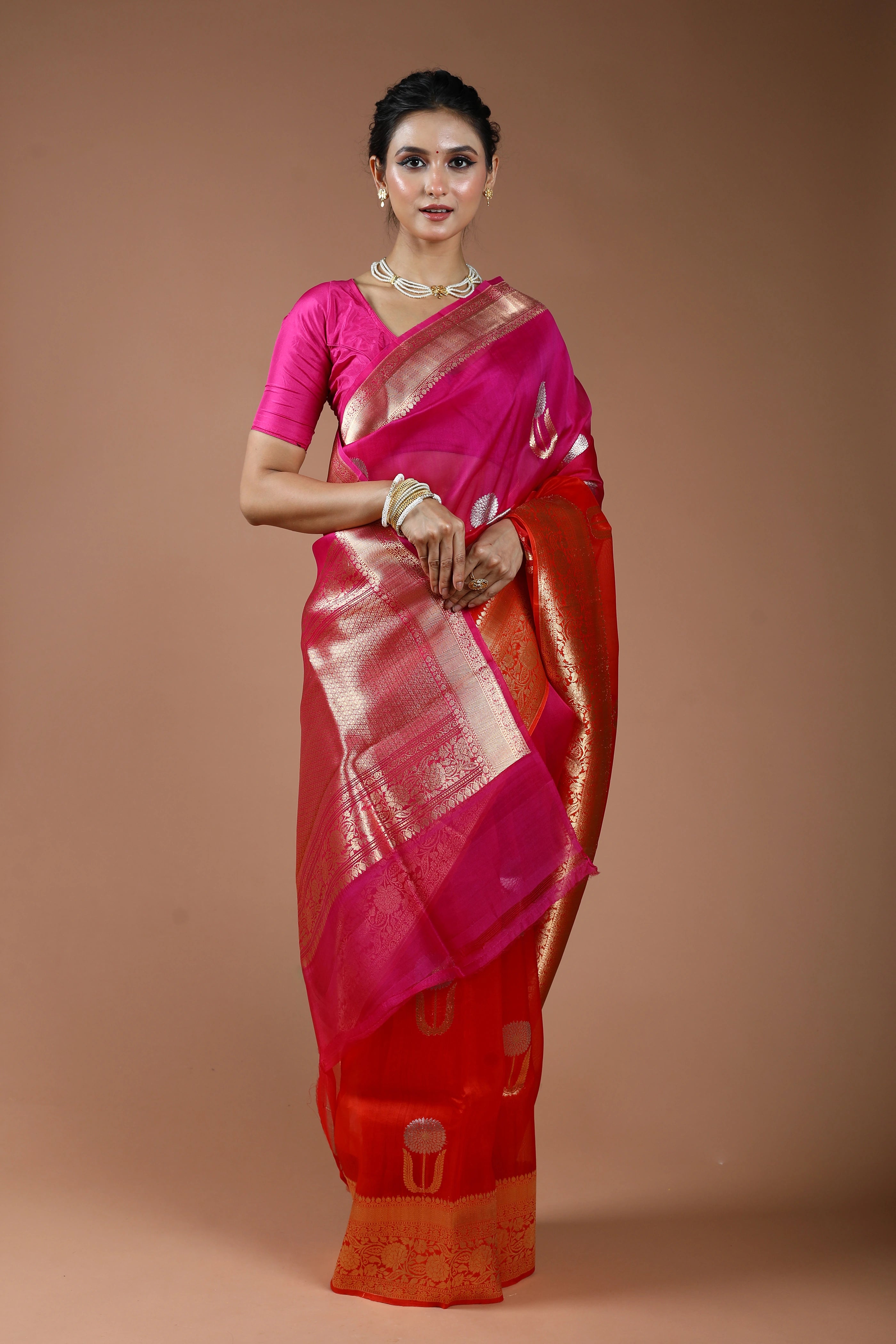 Pure 4D Dye Kora Banarasi Saree With Blouse Piece