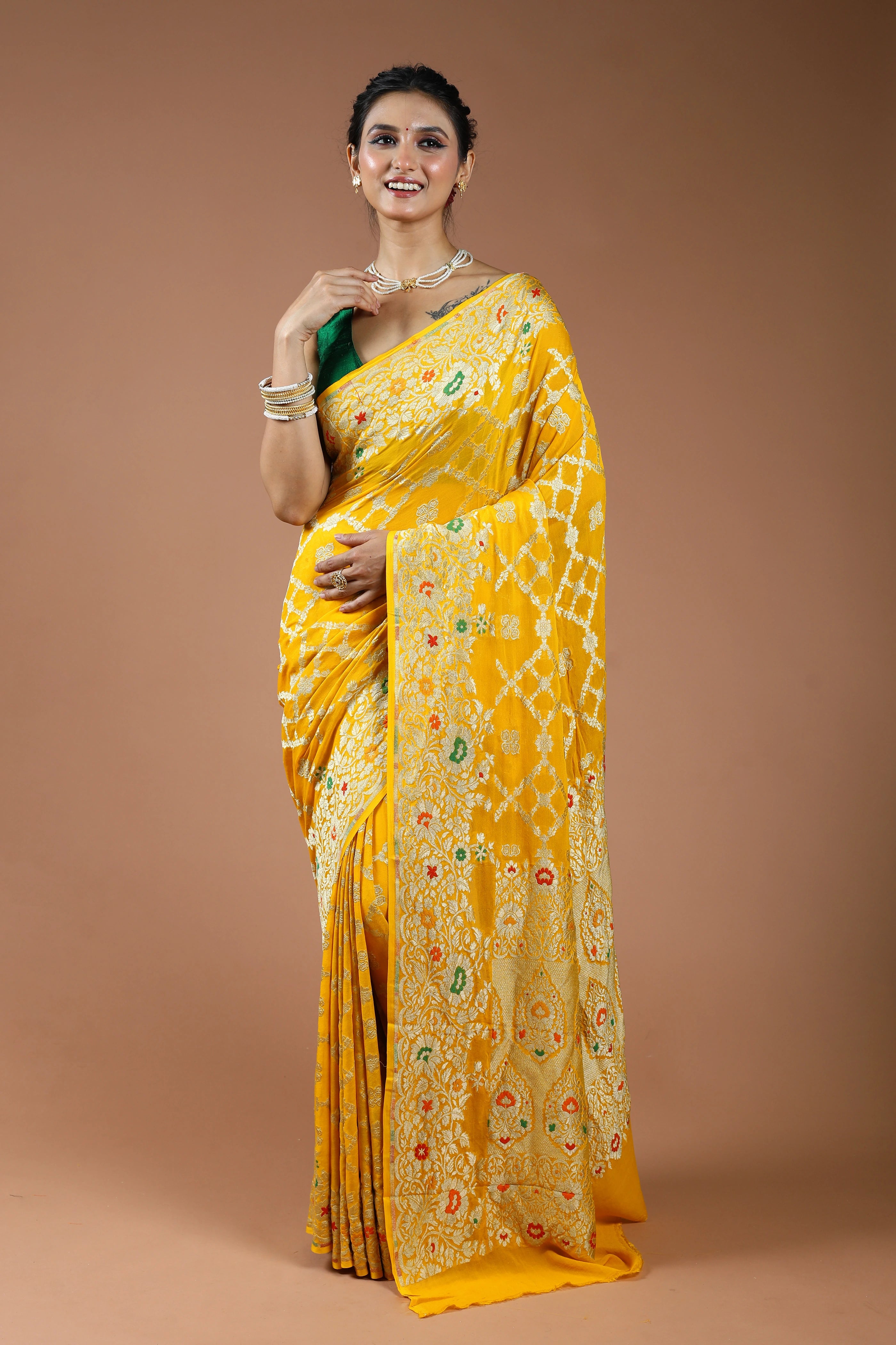Yellow Pure Georgette Saree With Blouse Piece
