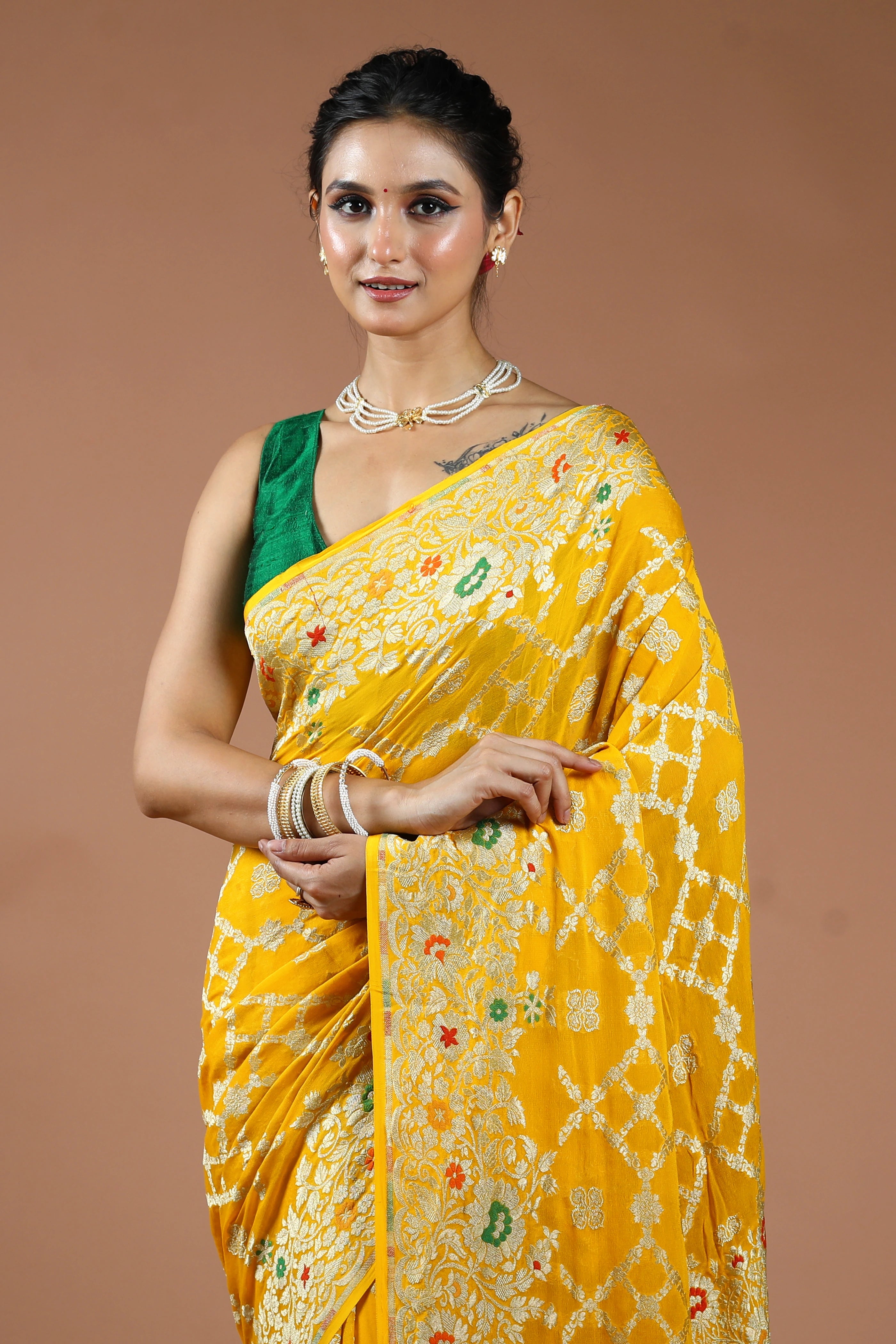 Yellow Pure Georgette Saree With Blouse Piece
