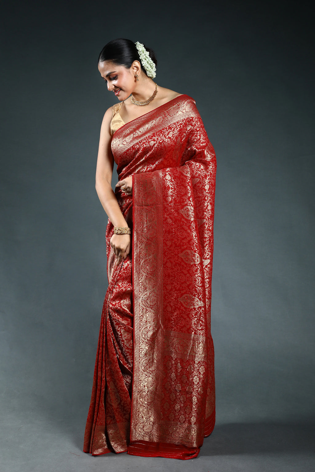 Red Semi Georgette Saree with Blouse Piece