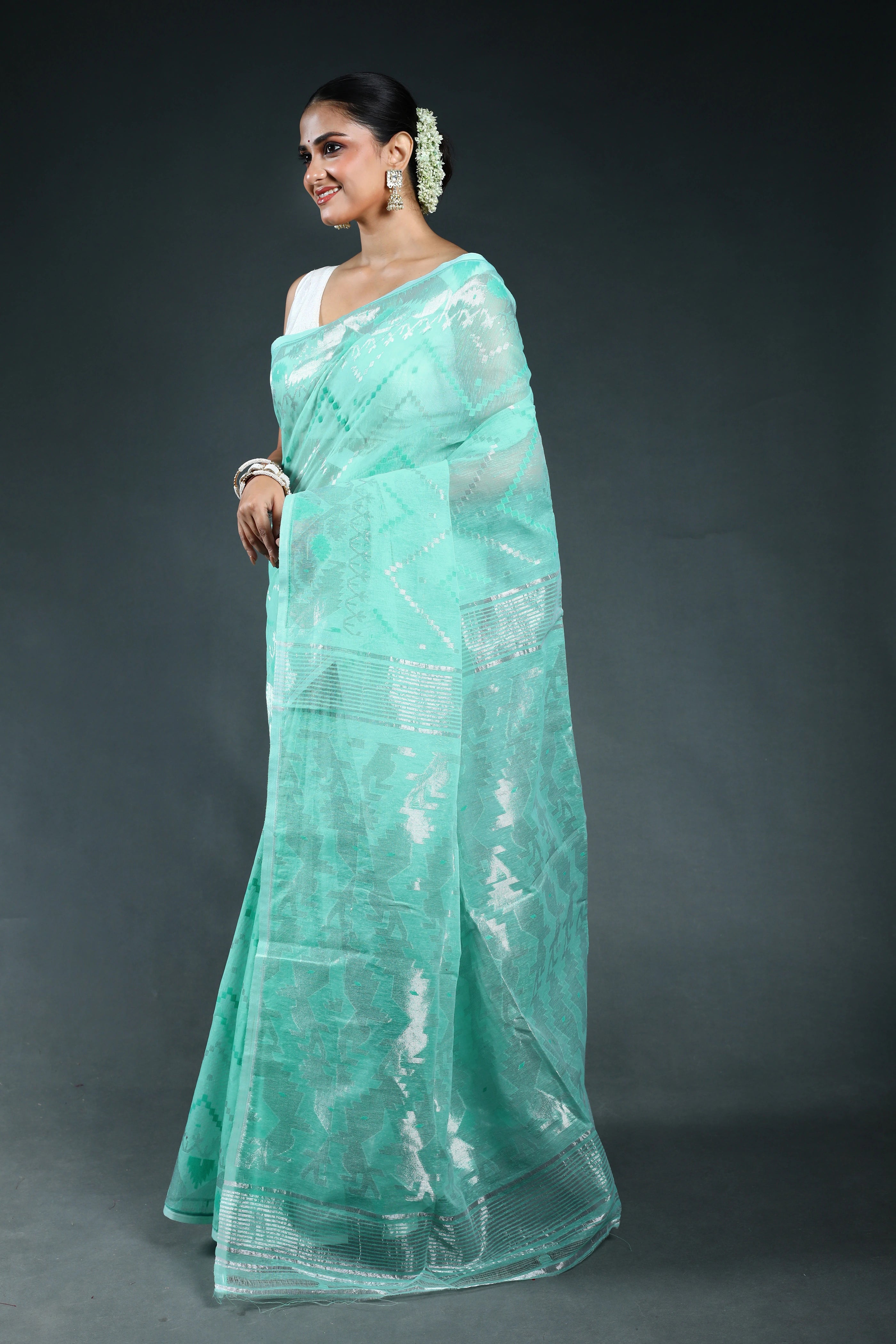 Mint Green Bengal Jamdani Saree with Blouse Piece
