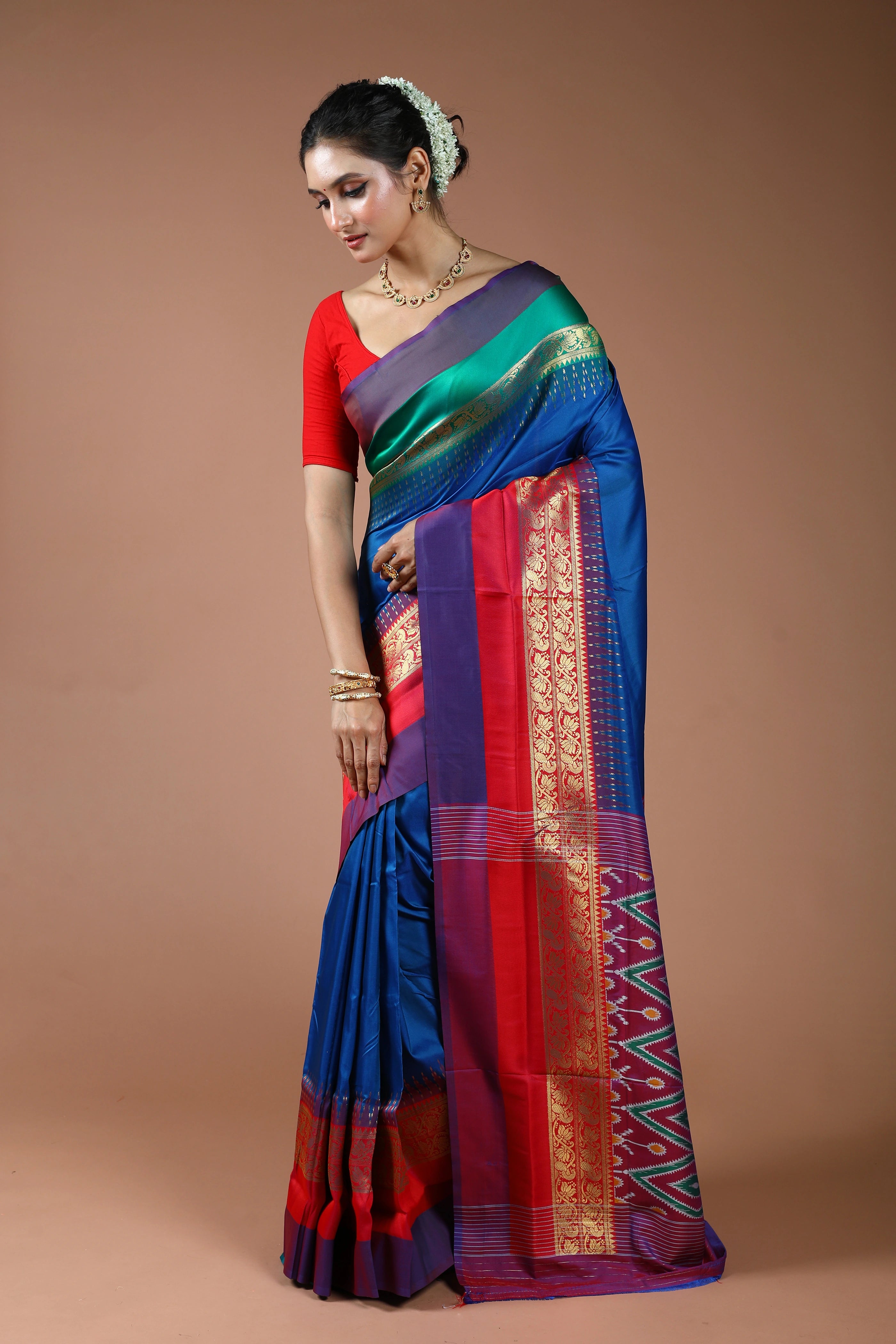 Royal Blue Semi Pochampally Saree With Blouse Piece