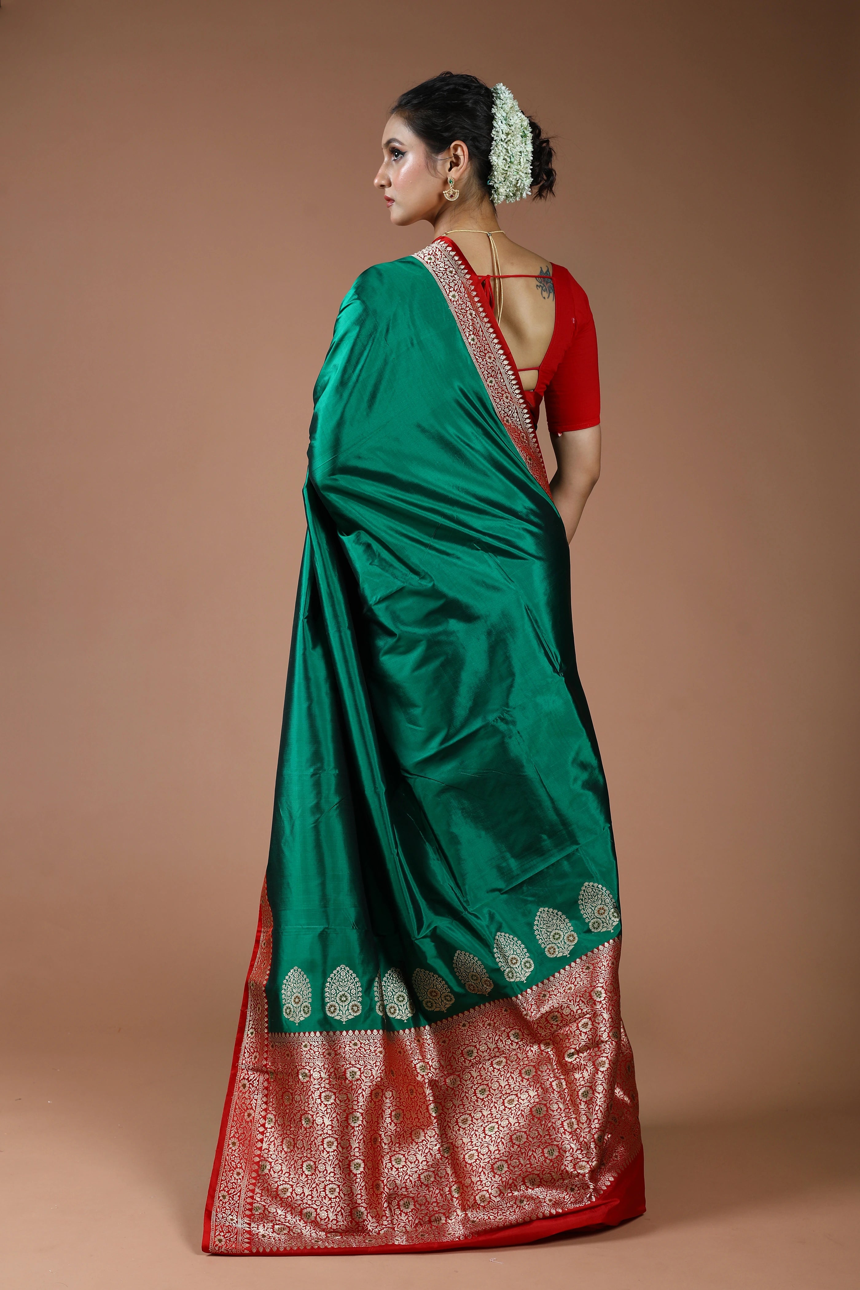 Deep Green Pure Katan Silk Saree With Blouse Piece