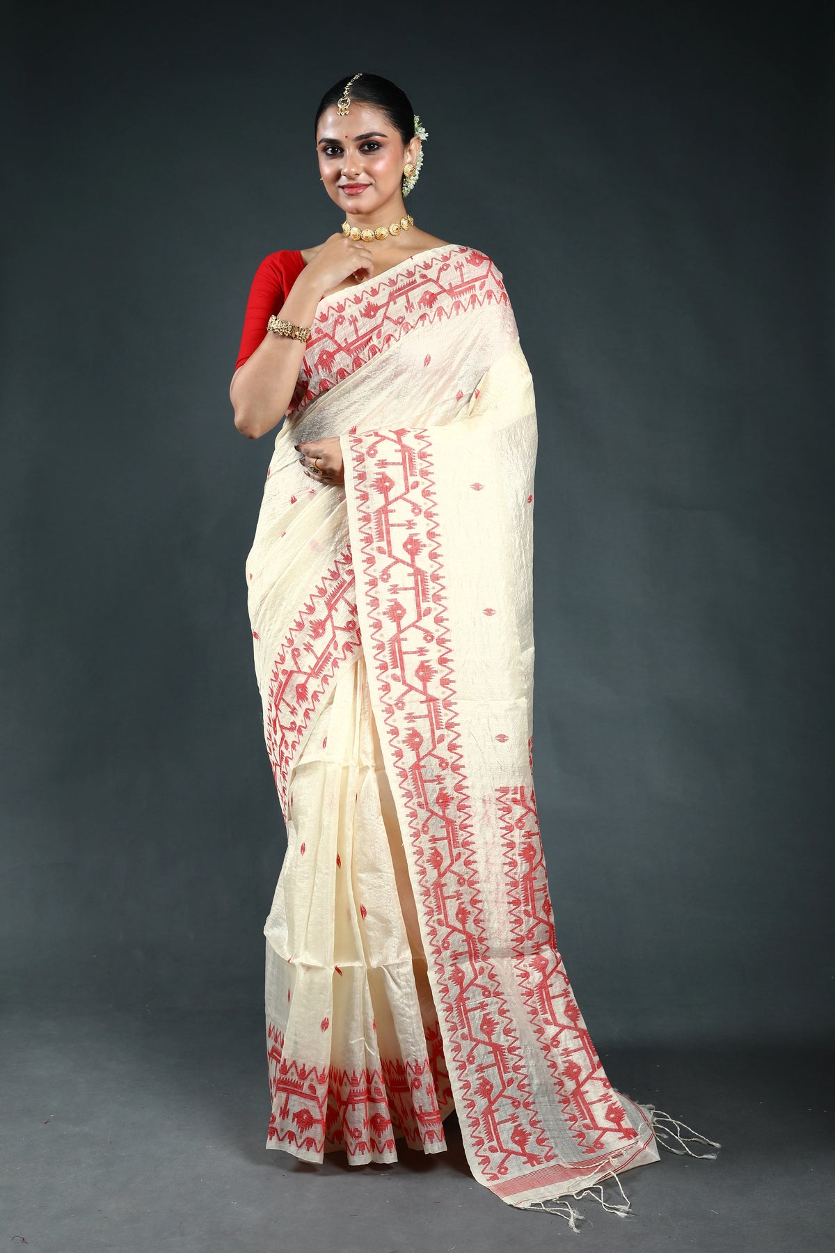 Red & Offwhite Tussar jamdani Saree with Blouse Piece