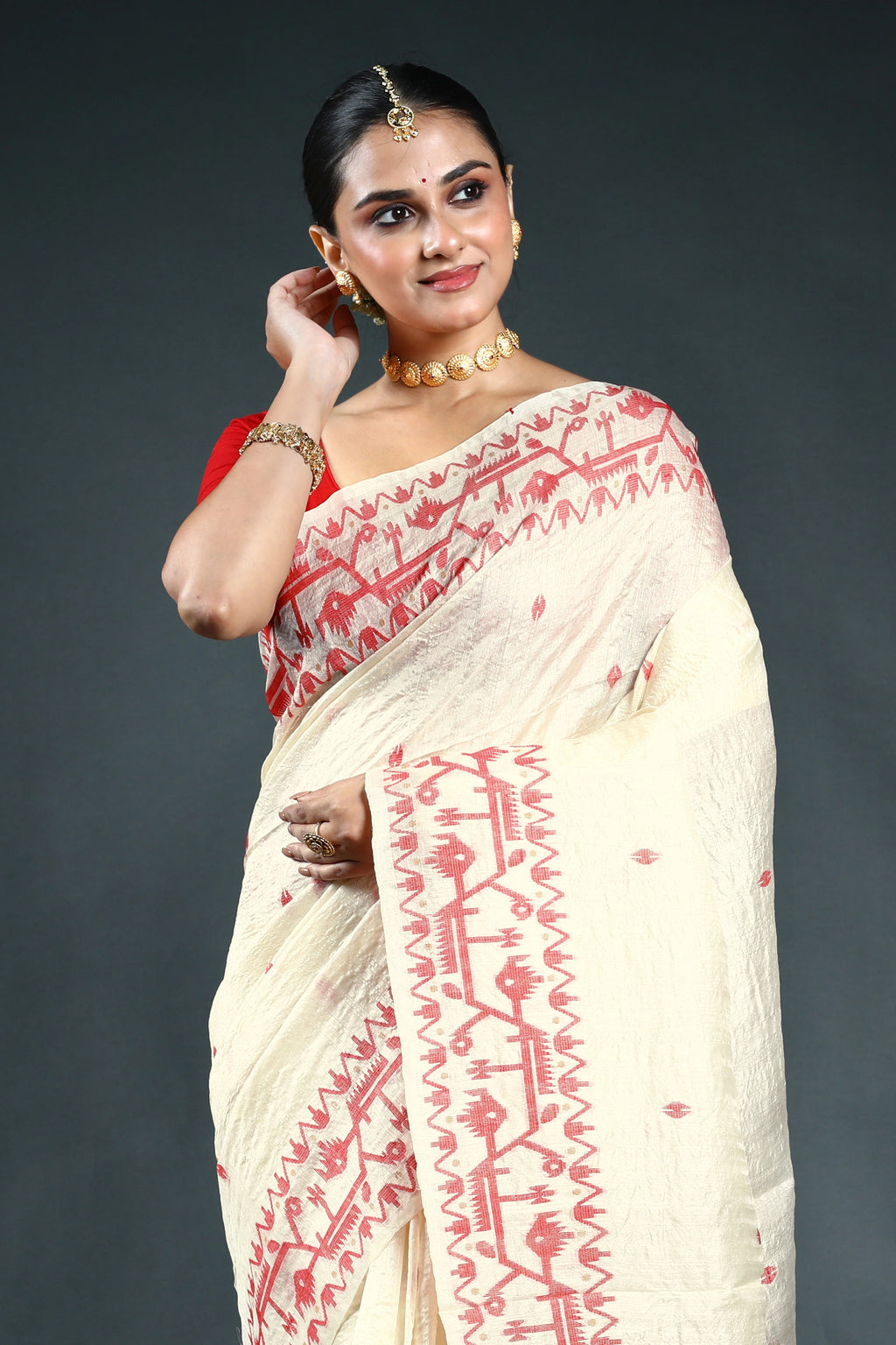 Red & Offwhite Tussar jamdani Saree with Blouse Piece