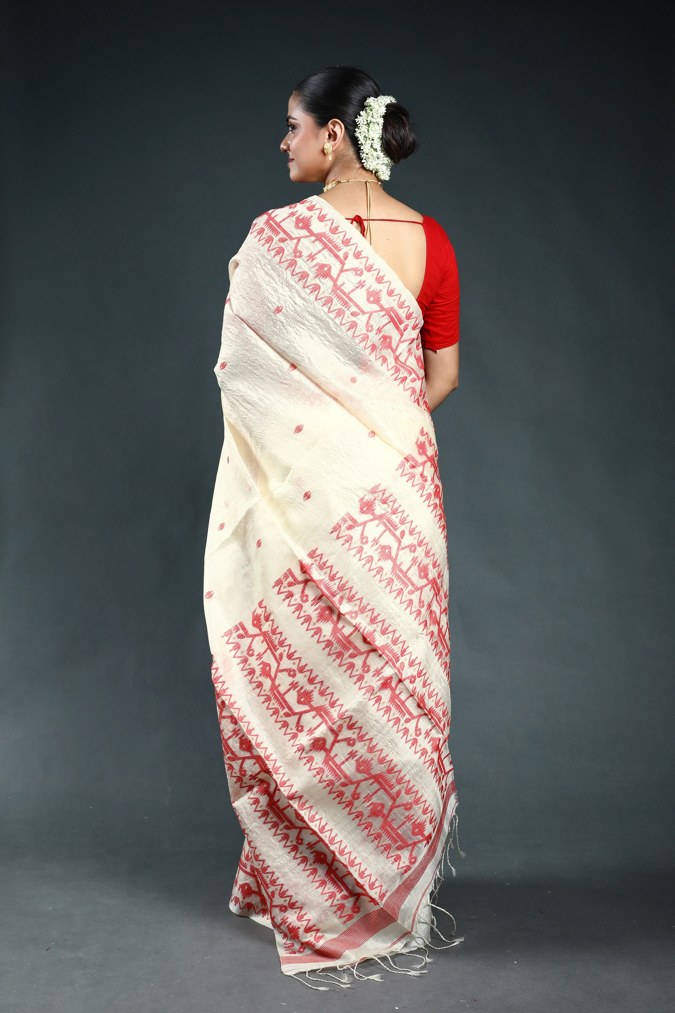Red & Offwhite Tussar jamdani Saree with Blouse Piece