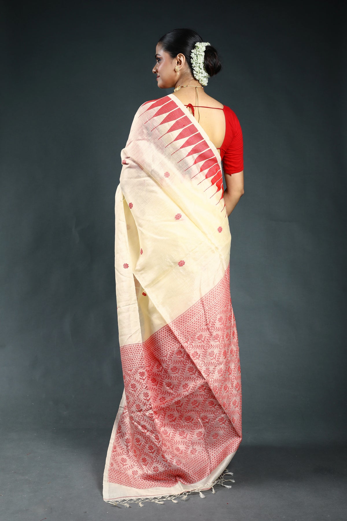 Red & Offwhite Bengal Handloom Tussar Saree with Blouse Piece