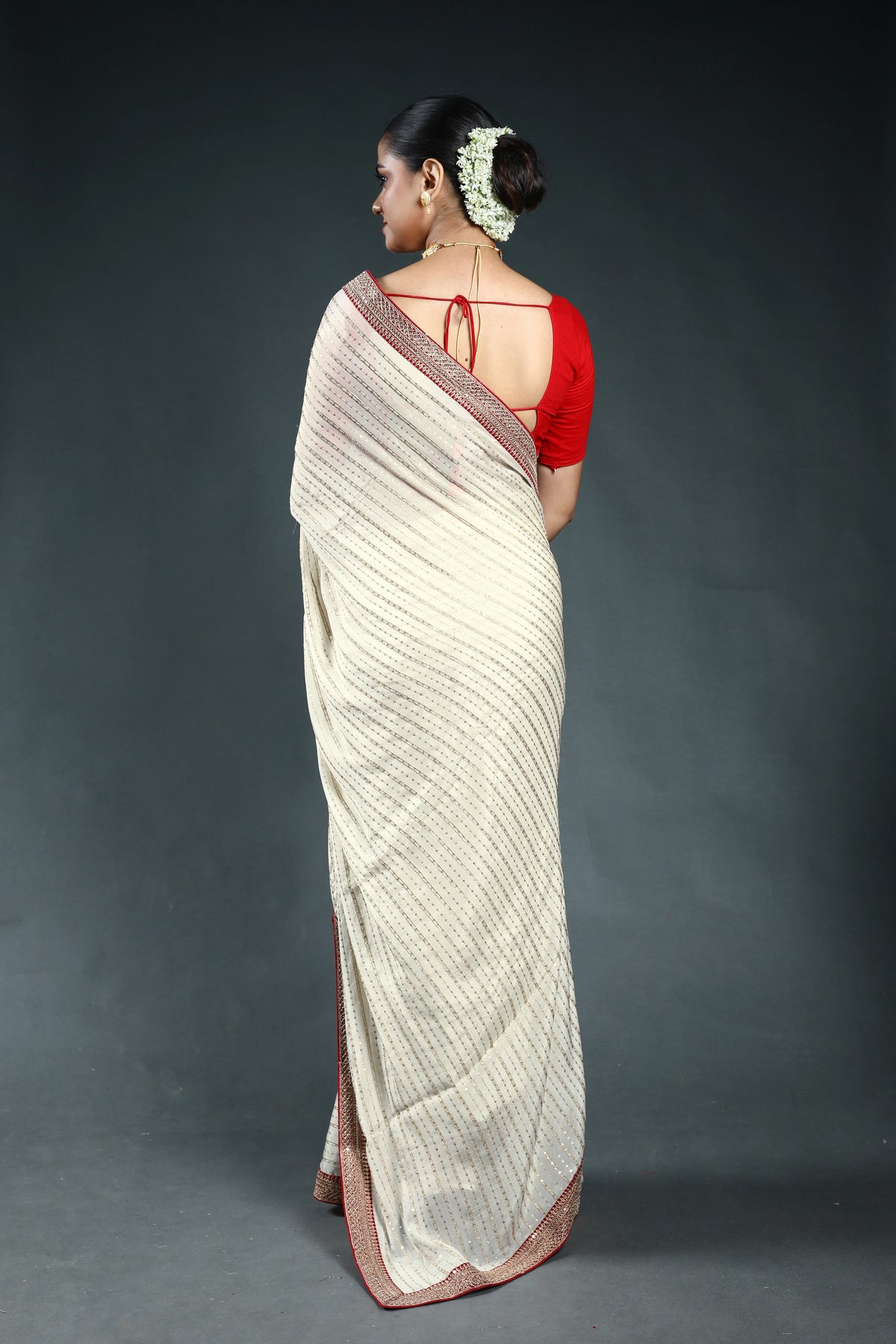 Offwhite Semi Georgette Saree with Blouse Piece