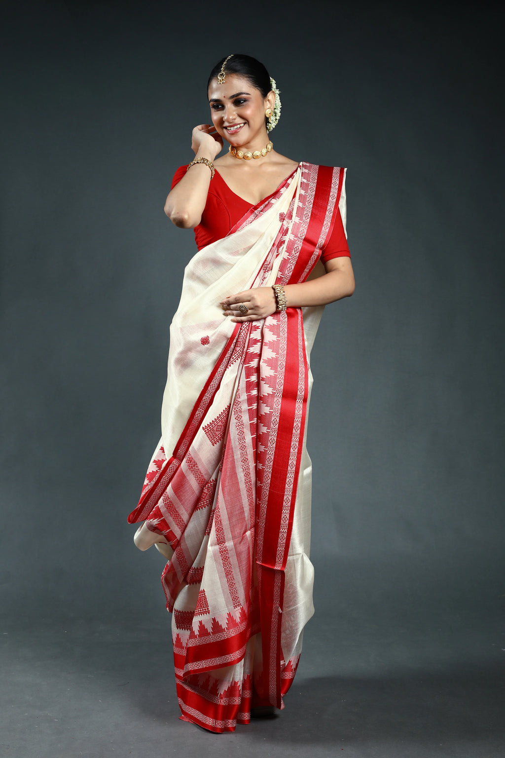 Offwhite Bengal Handloom Tussar Saree with Blouse Piece