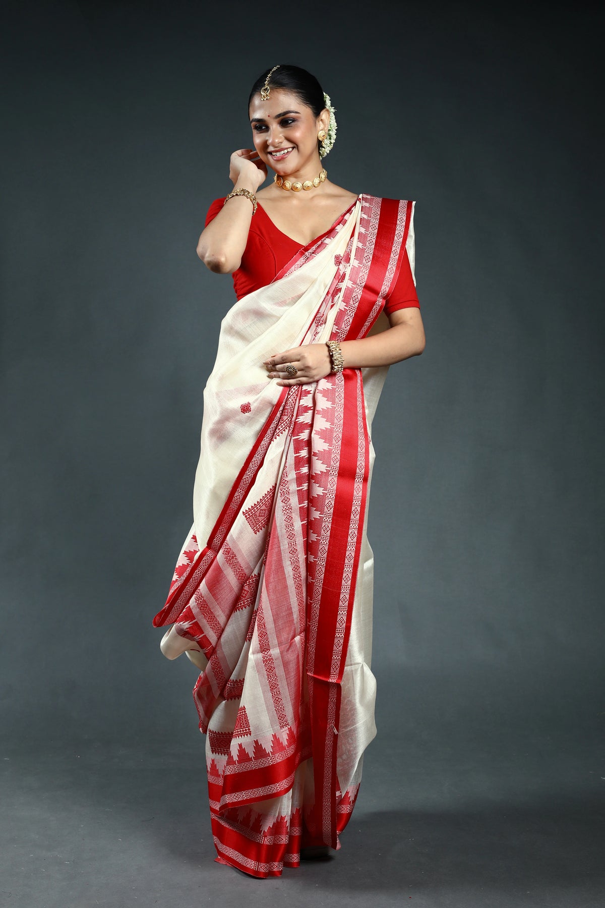 Offwhite Bengal Handloom Tussar Saree with Blouse Piece